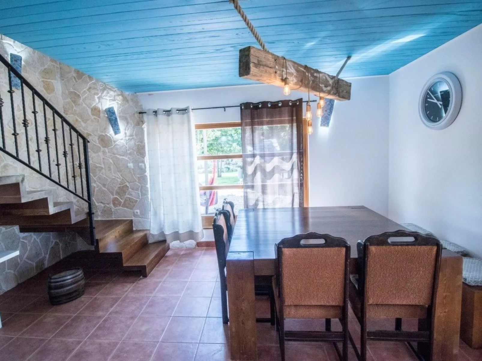 Villa Ni-Sa mit Privatpool für 11 Personen-Binnen