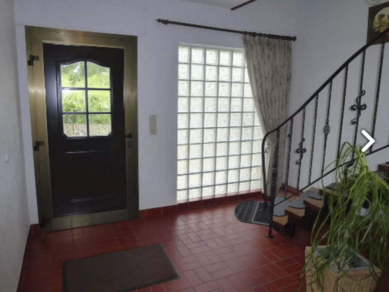 Mit eigenem Garten und Grill-Buiten