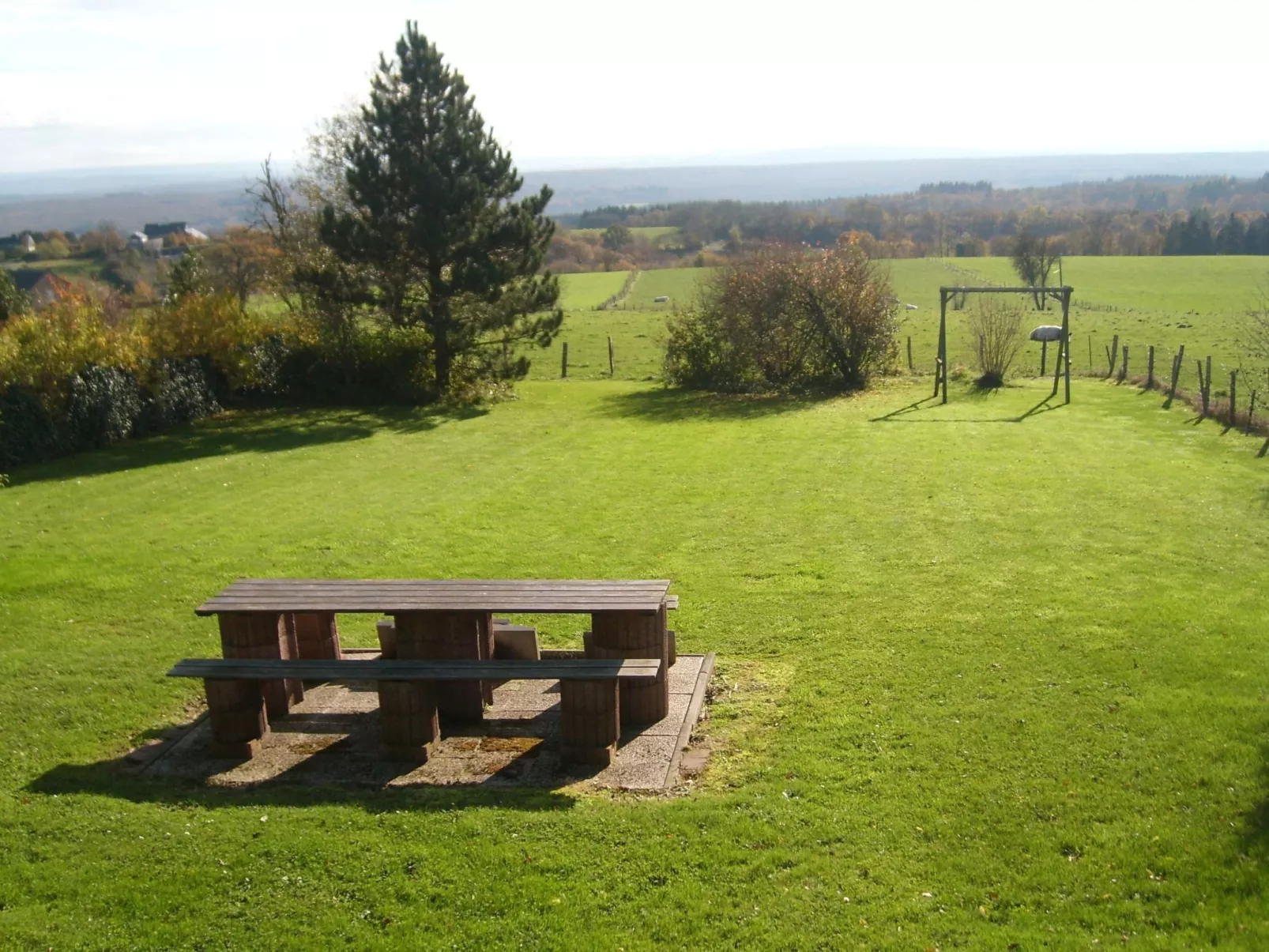 "Chalet Forzée" mit Terrasse-Image-tags.info