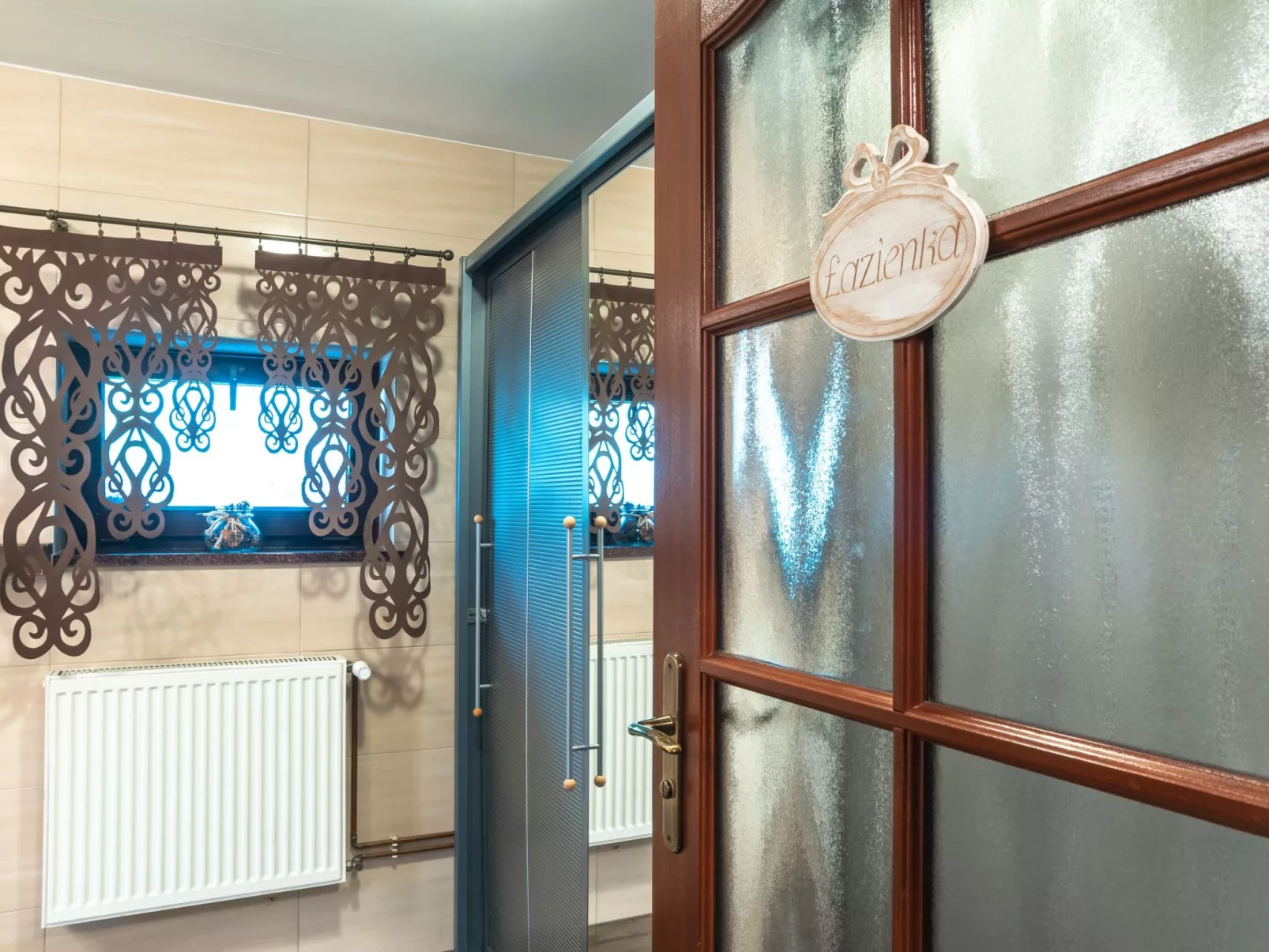 Wohnung mit Terrasse, Garten und Grill-Binnen