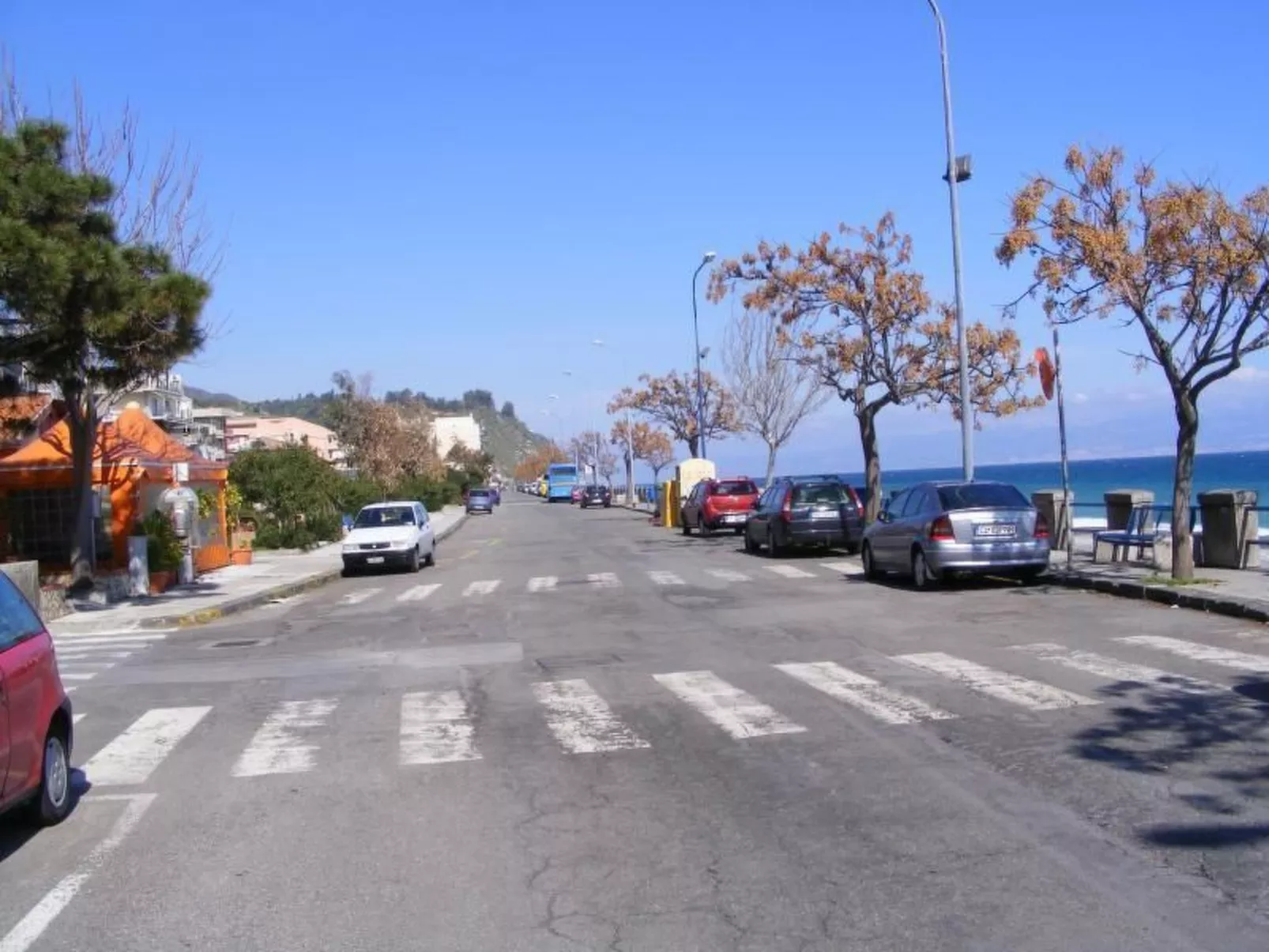 Mit Terrasse, Garten und Grill-Buiten