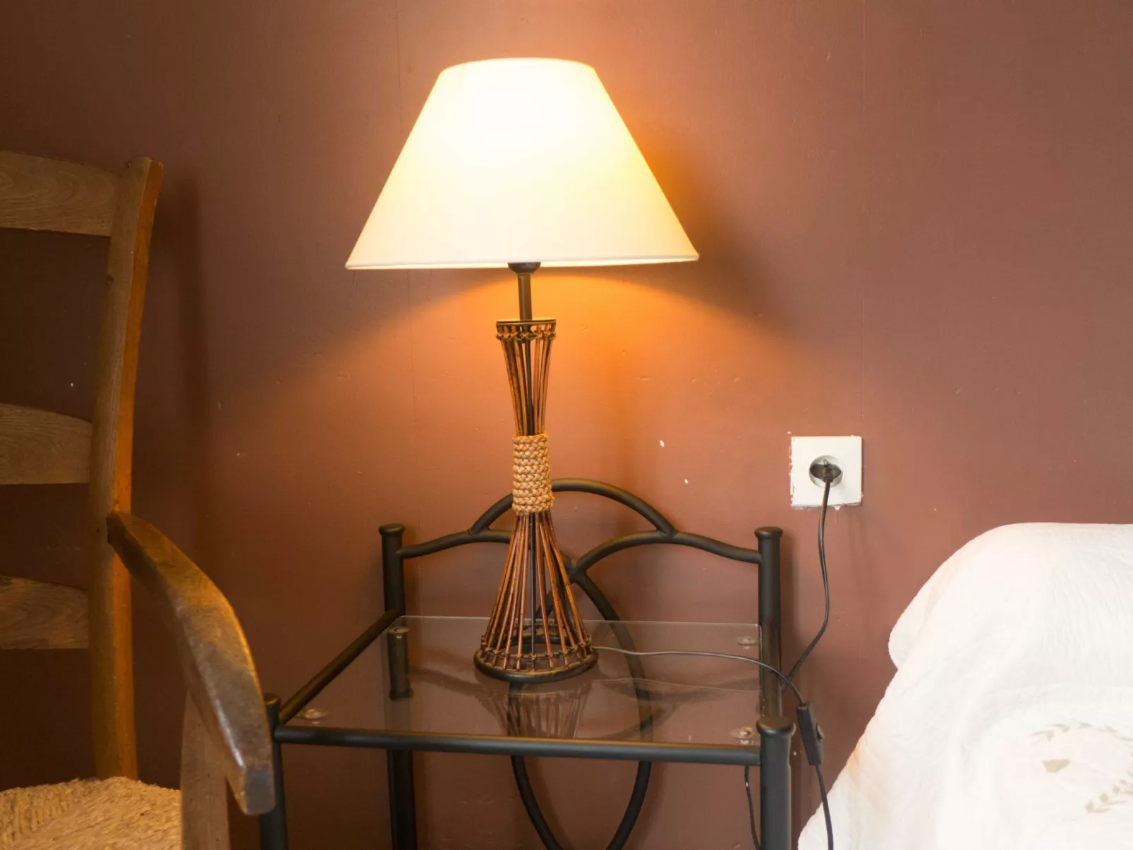 Schönes Ferienhaus mit Pool-Binnen