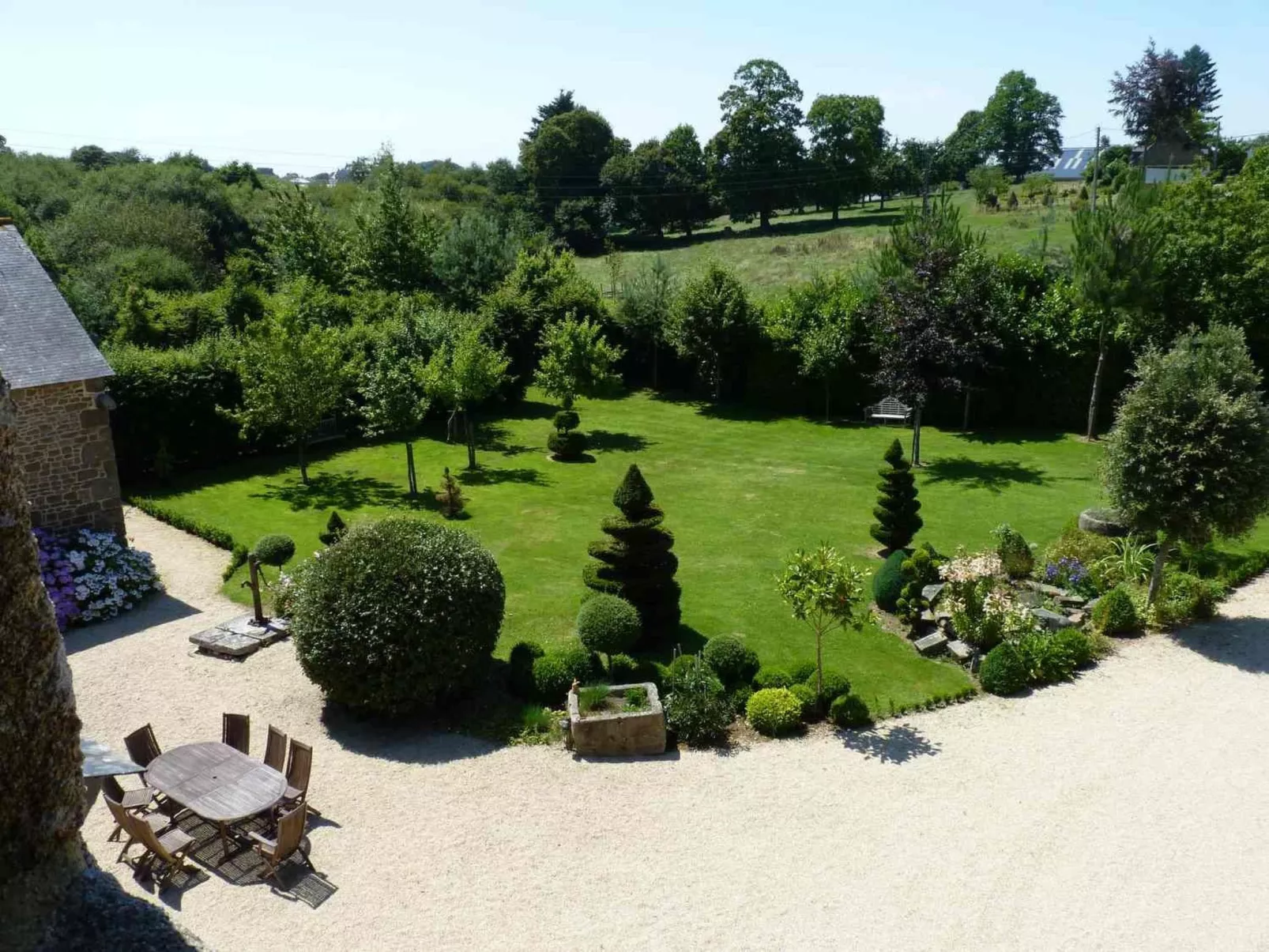 Manoir du Vaugarny in Saint-Étienne-en-Coglès-Buiten