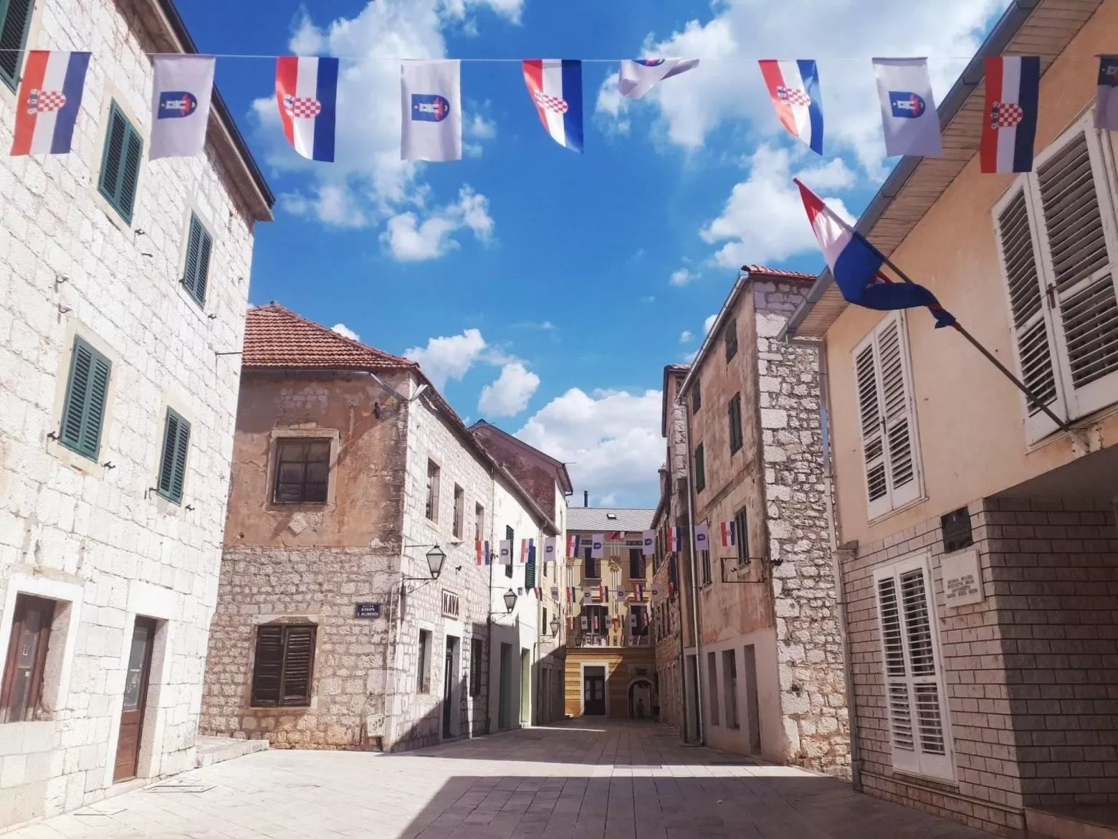 Freistehende Villa Iva Grubine mit Privatpool-Buiten