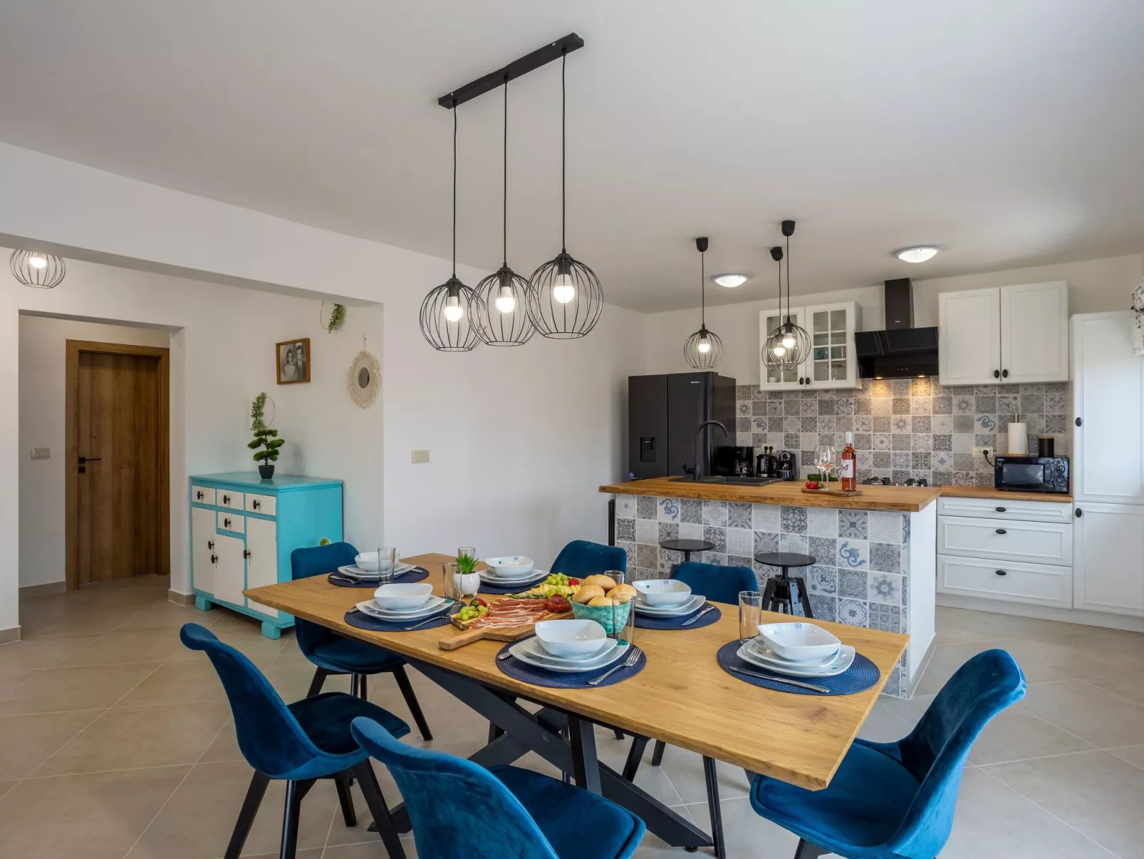 Schönes Ferienhaus in Modrusani mit Großem Garten-Binnen