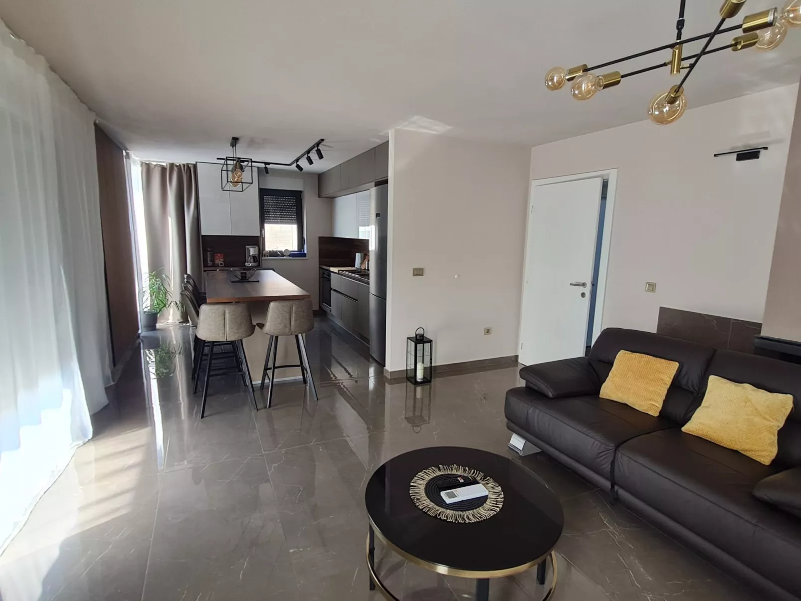 Villa "Val 21" mit Pool, Fitness und Sauna-Binnen