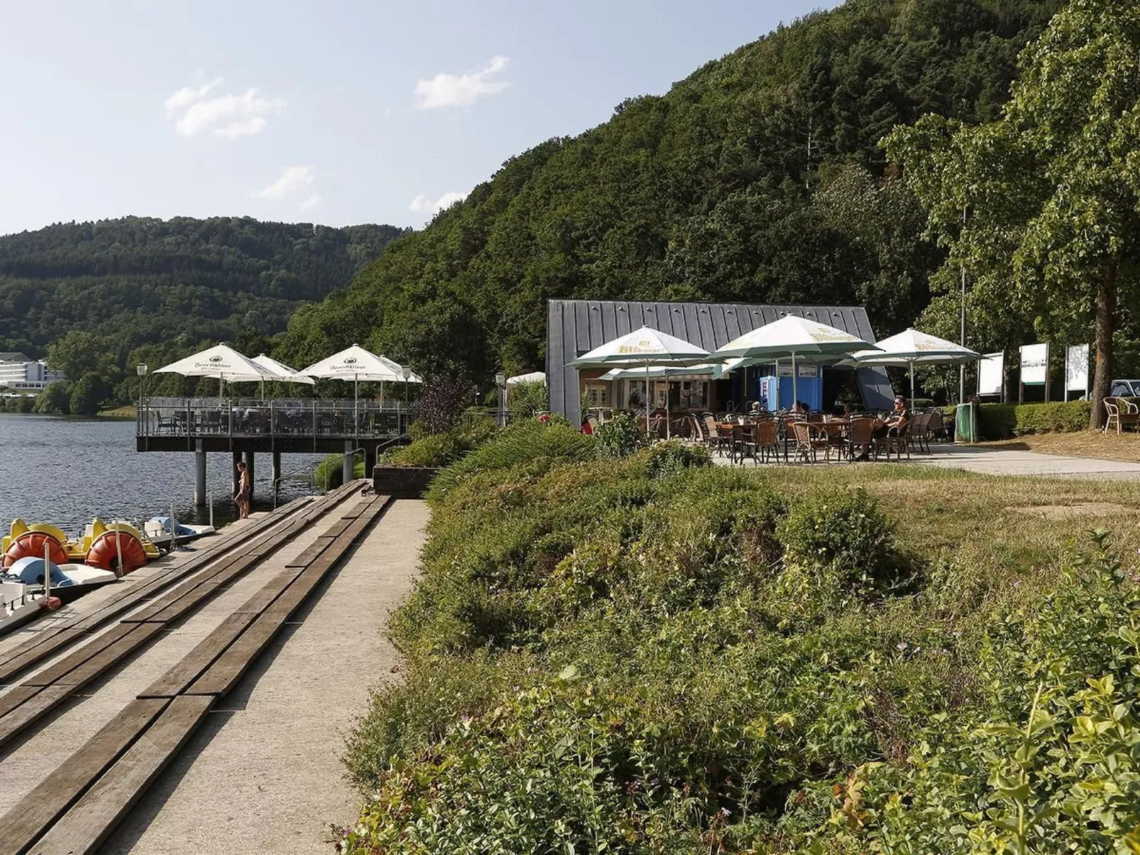 Mit Garten im Naturpark Südeifel-Buiten