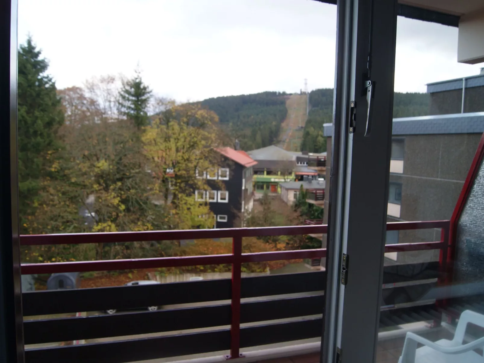 Gemütliche Ferienwohnung mit Bocksbergblick-Buiten
