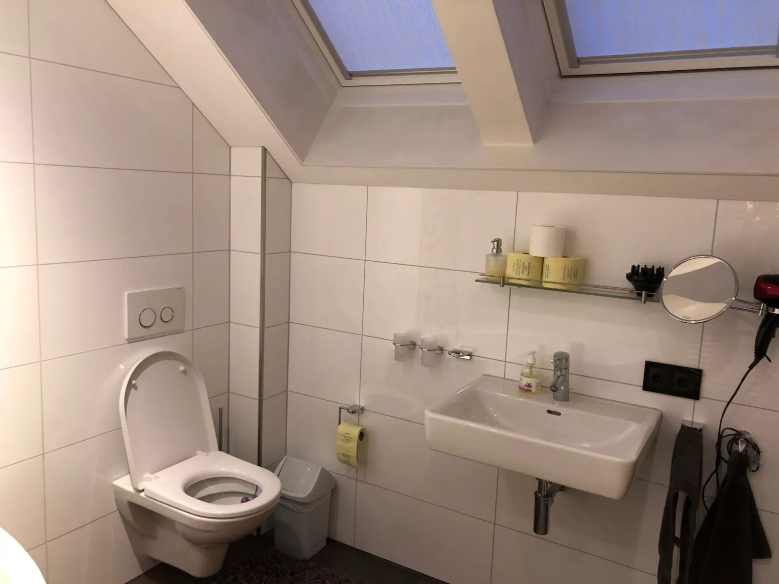 Mit Privatpool für 4 Personen  + 4 Kinder ca. 220 m&sup2; in Thüringen, Vorarlb-Binnen