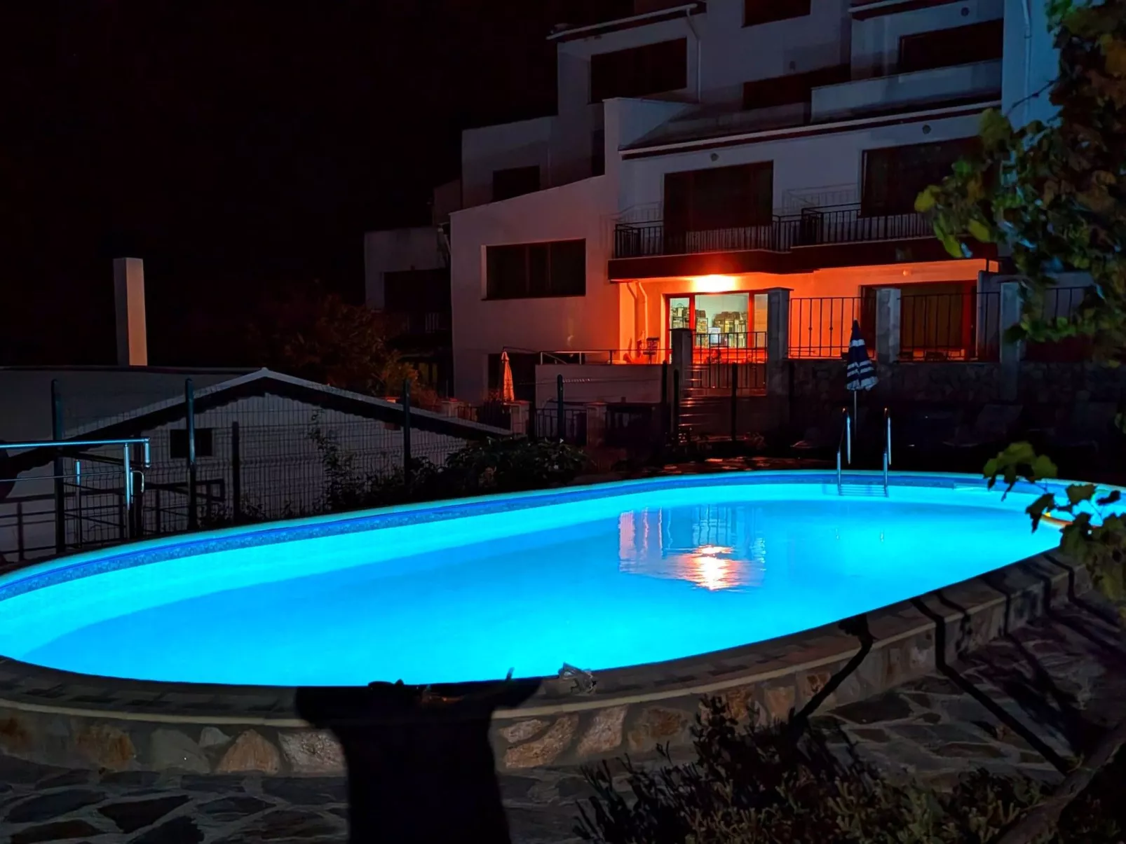 Familienvilla "Dionysus" mit Pool und Meerblick-Buiten