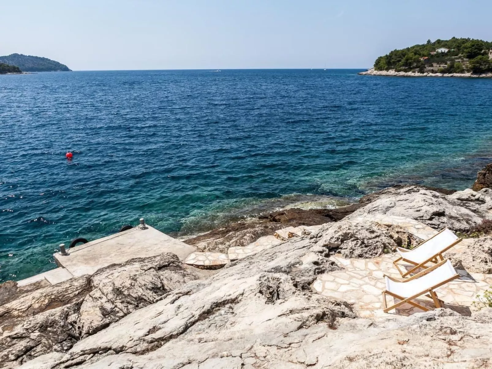 Villa Style and Sea-Buiten