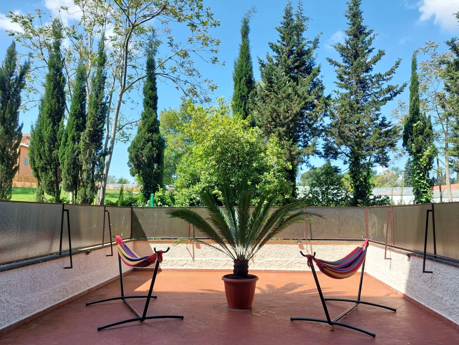Rome Aurelia Terrace close to St Peter's Square Free Parking and Pool-Buiten
