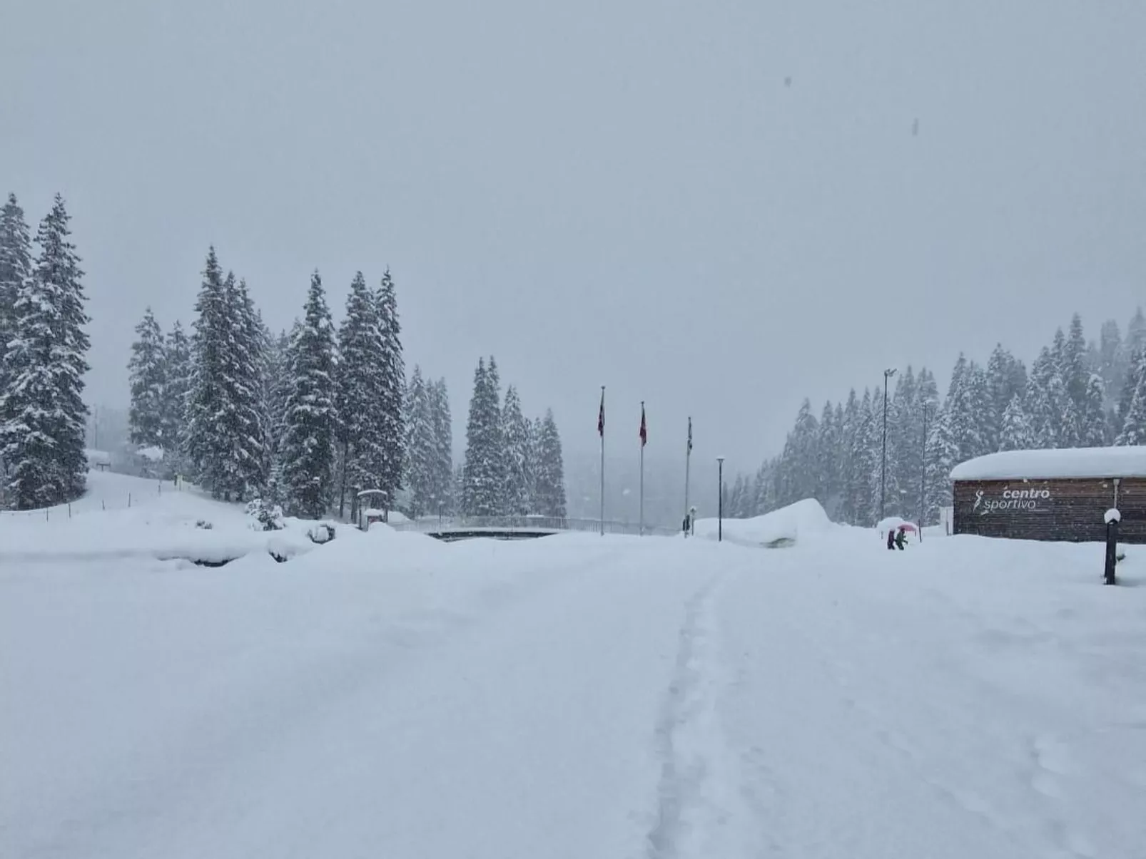 Wohnung Bella vista & Alp'sport-Buiten