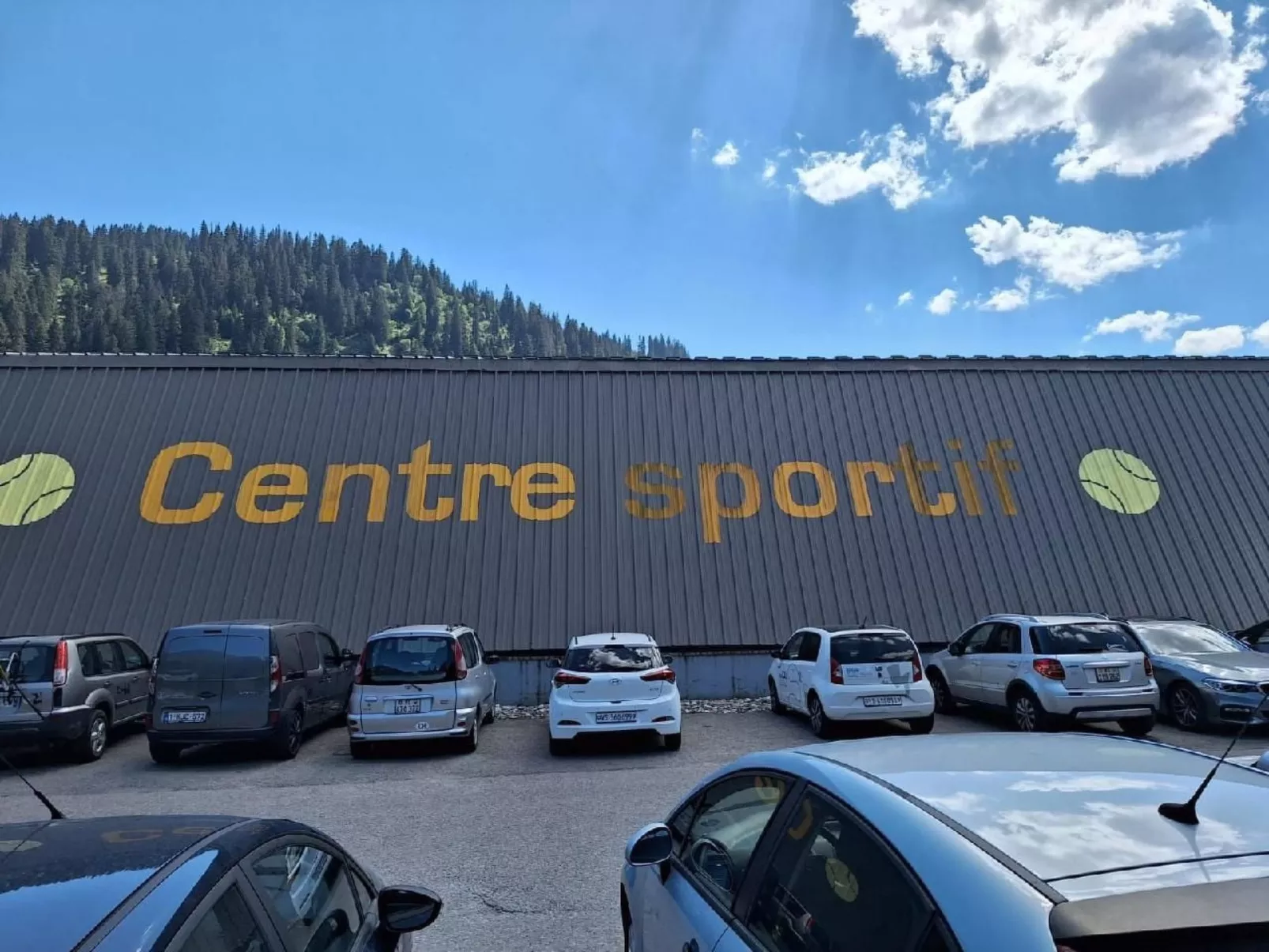 Apartment plus Pool-Image-tags.info