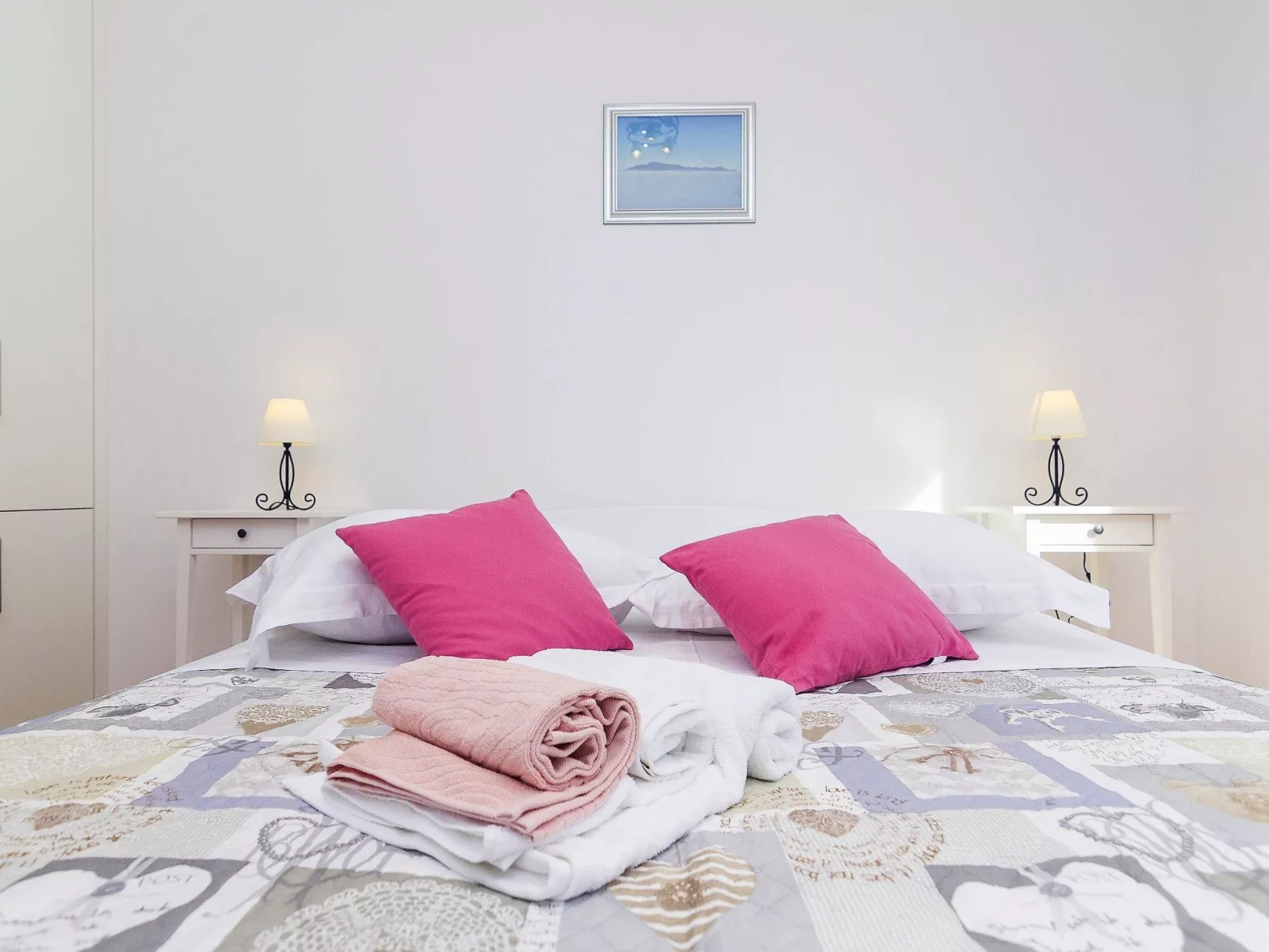 Schönes Steinhaus mit beheiztem Pool, Terrasse m-Image-tags.info