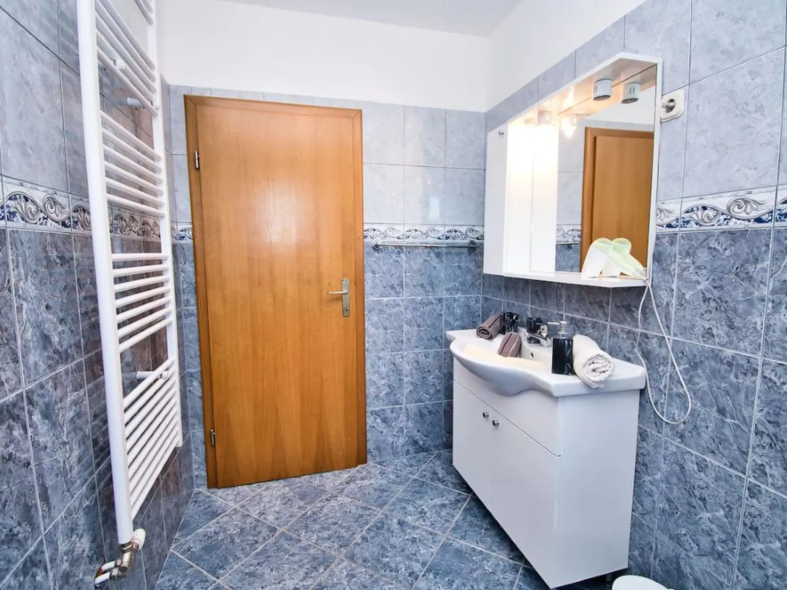 Villa mit herrlichem Meerblick-Binnen