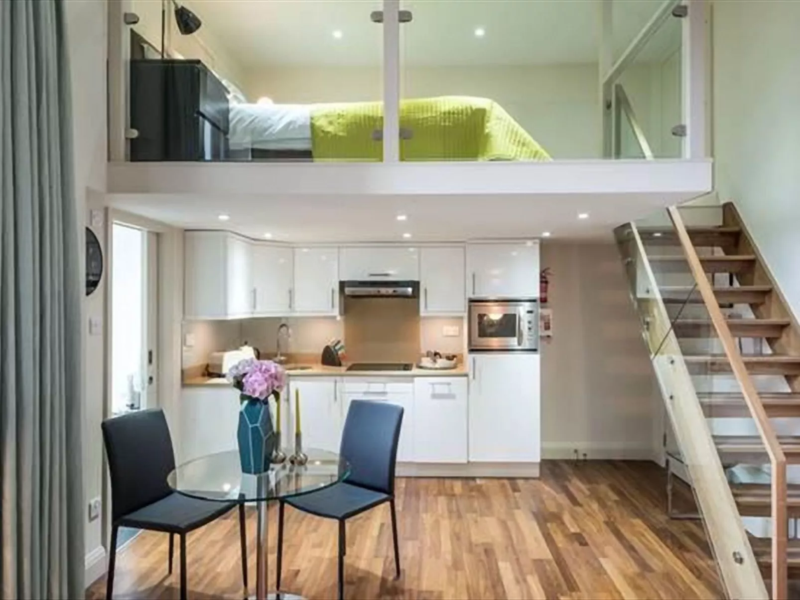 Urban Stay Portobello Market Studio - Binnen