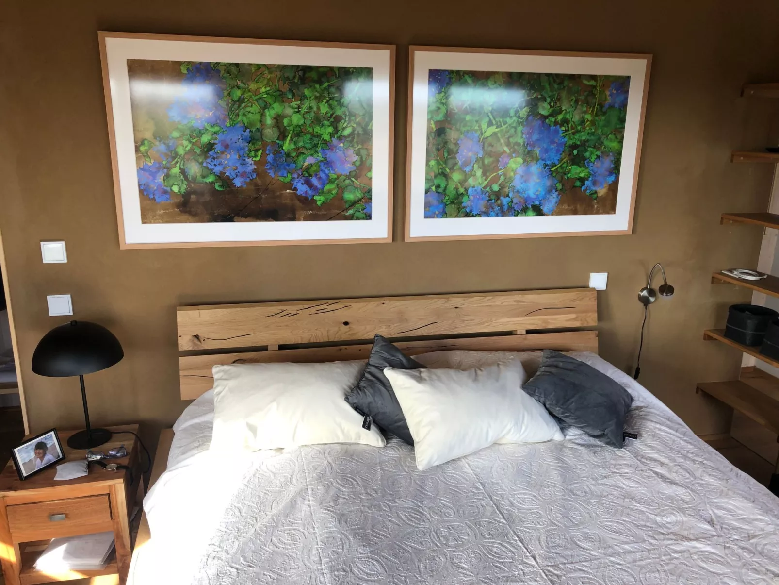 Meera Bio Holzhaus-Binnen