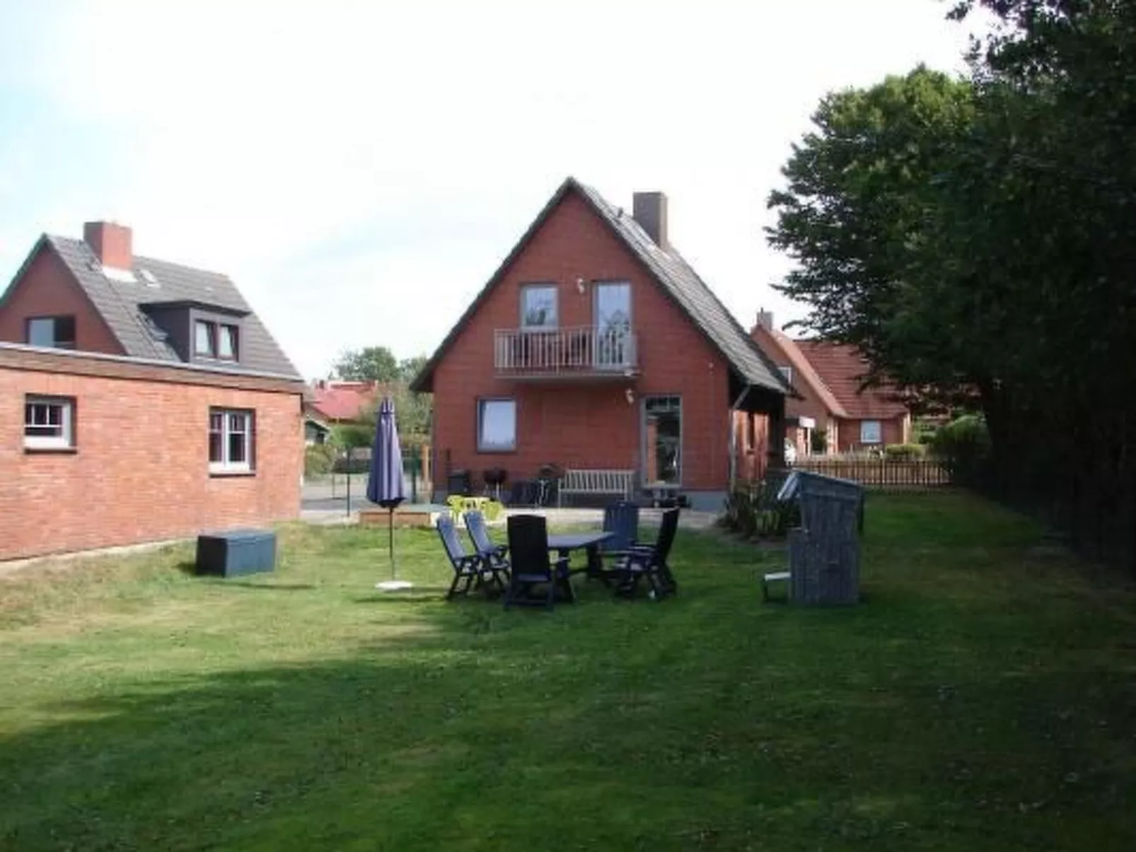 In Winnemark mit Großem Garten-Buiten