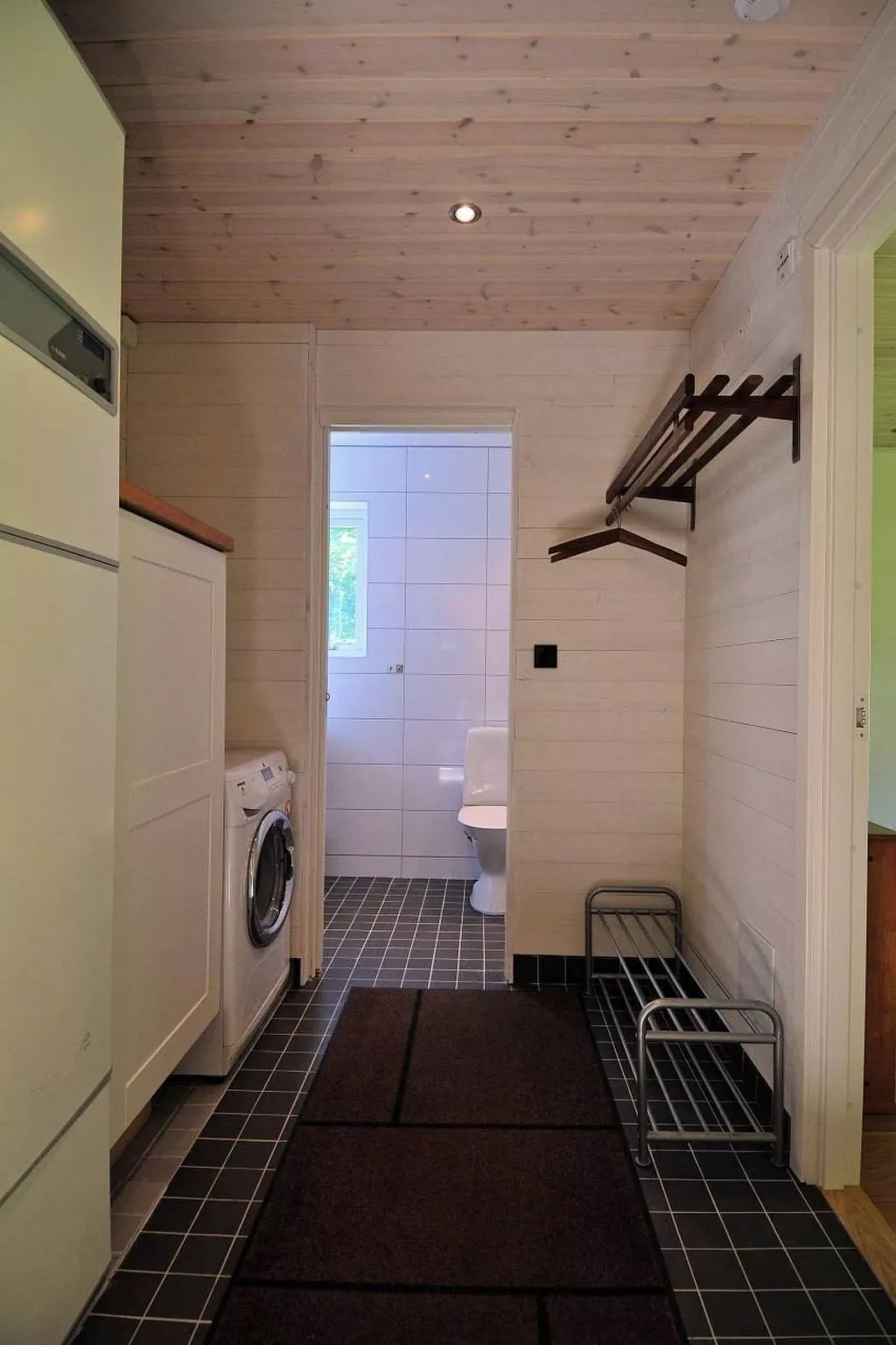 Villa "Vitasjö" mit Terrasse, Grill und Garten-Binnen