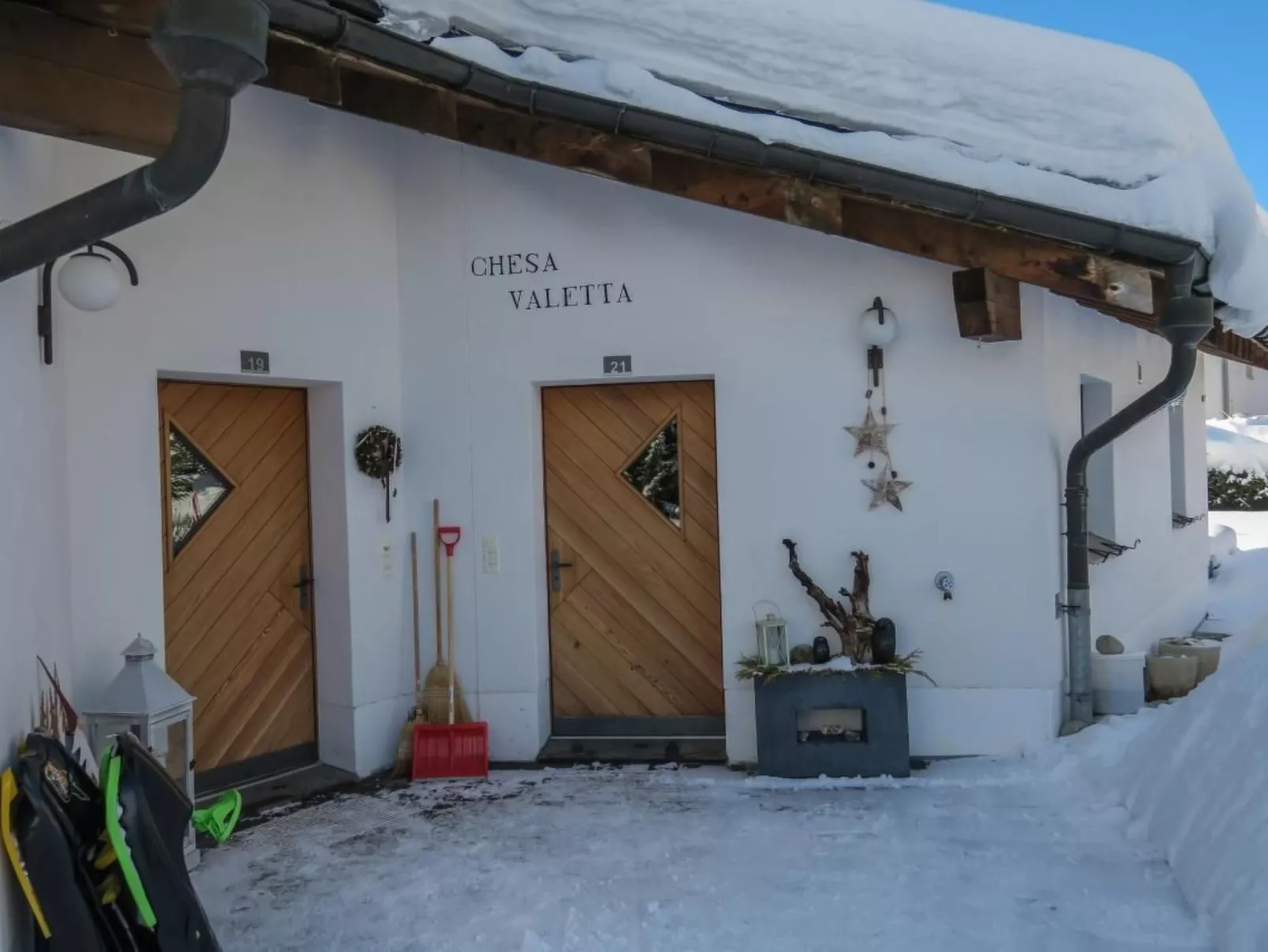 Chesa Valetta-Buiten