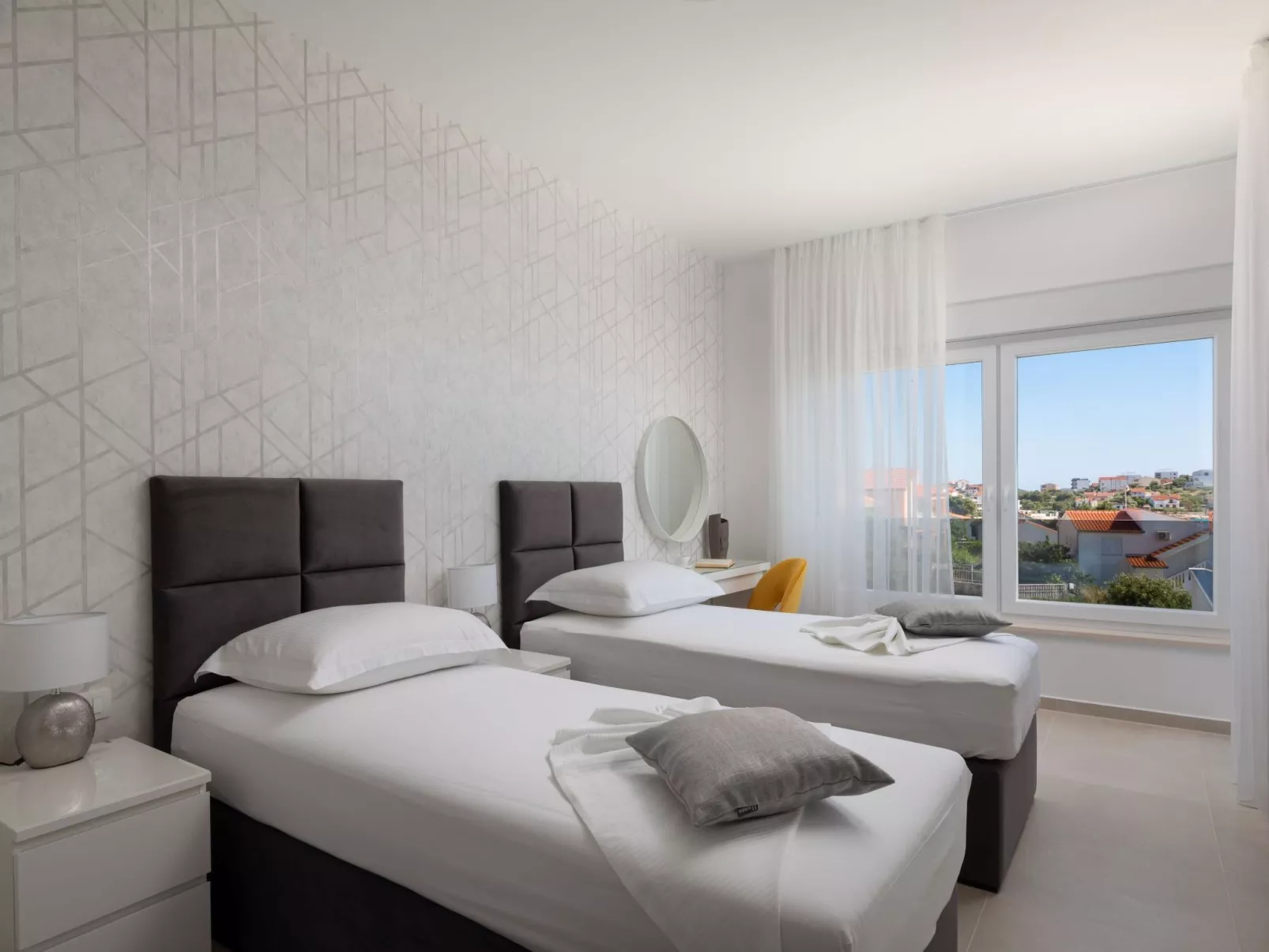 Luxuriöse Villa Dolce Vita direkt am Meer mit privatem Pool und Parkplatz-Image-tags.info