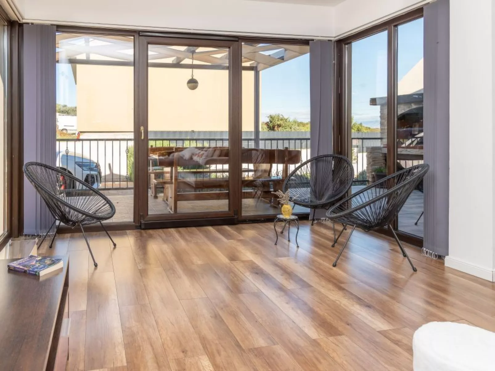 Villa Maslina mit privatem Pool in ruhiger Lage-Binnen