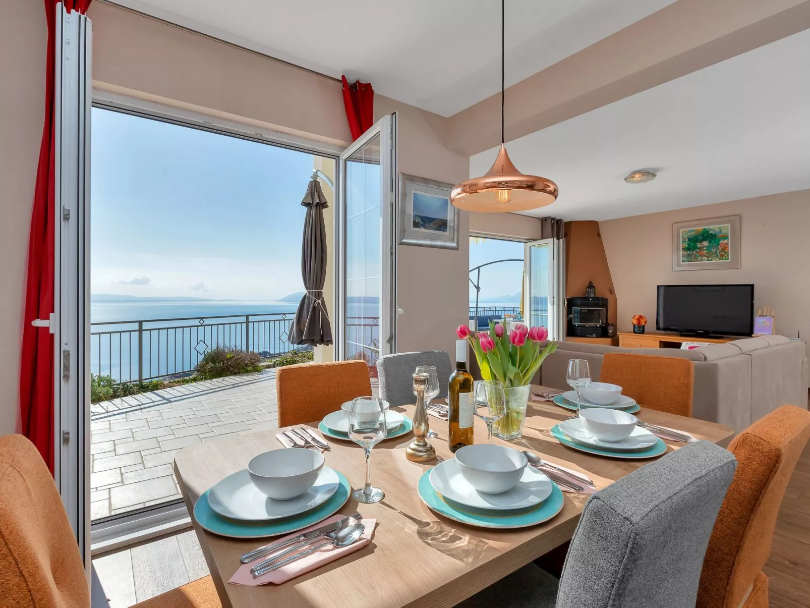 Villa "Lilly" mit Infinity-Pool-Binnen