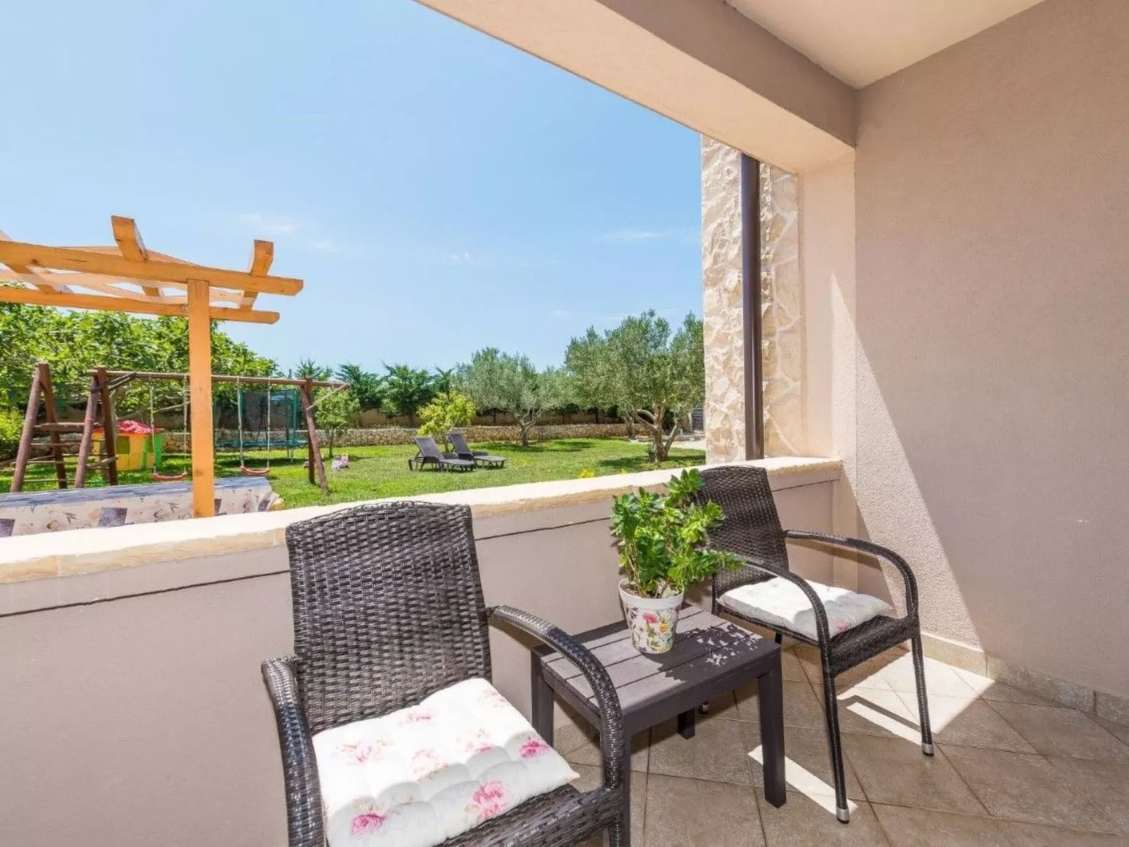 Wohnung Kim Red -von TA Leut Agency-Buiten