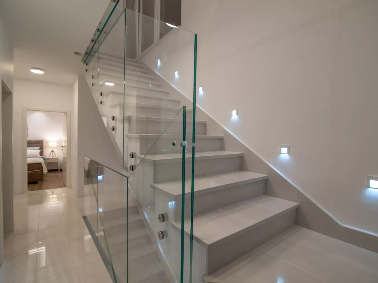 Luxuriöse Ferienvilla mit privatem Pool-Binnen