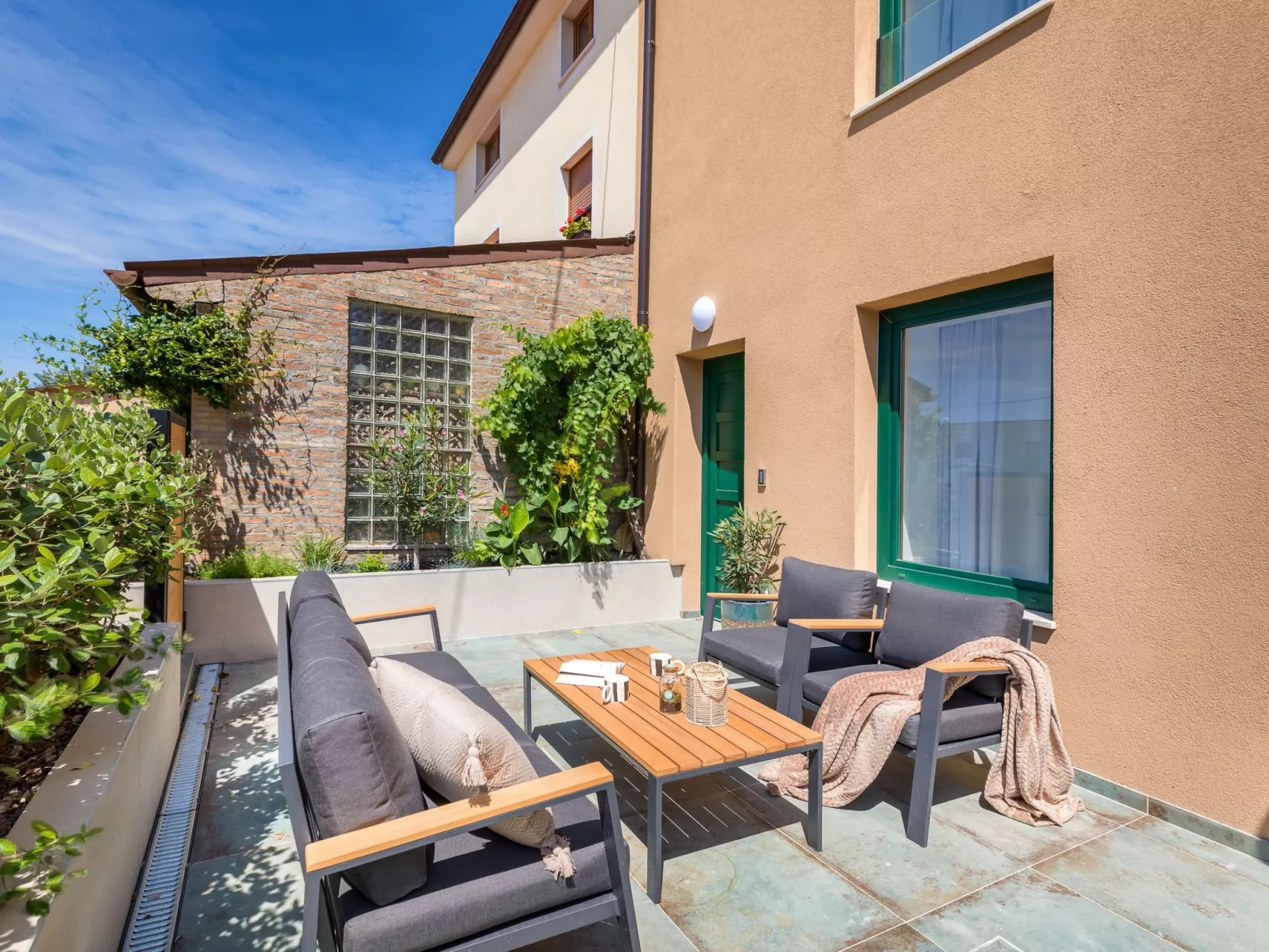 Studio-Wohnung "Bella"-Image-tags.info