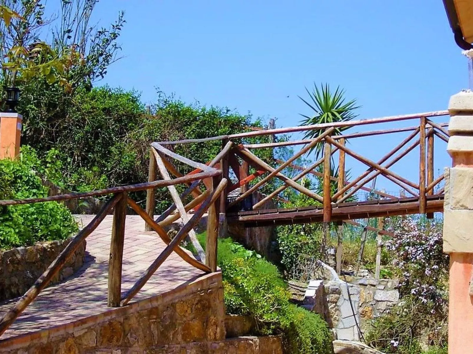 Granatapfel-Wohnung-Buiten