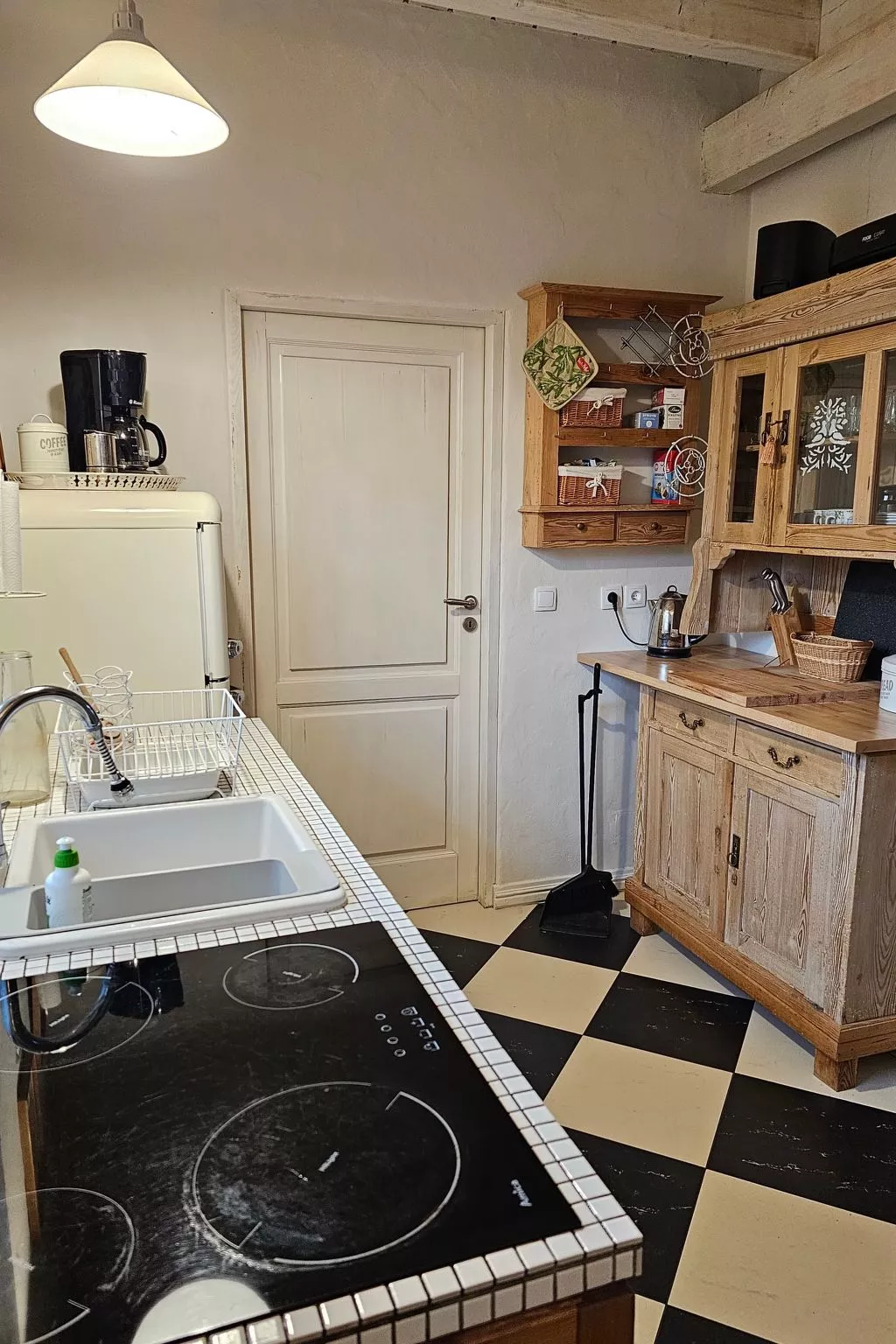 "Sunshine Apartment"-Binnen