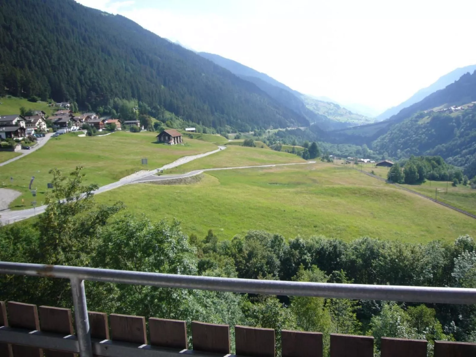 Gemütliche Ferienwohnung im Disentiserhof-Buiten