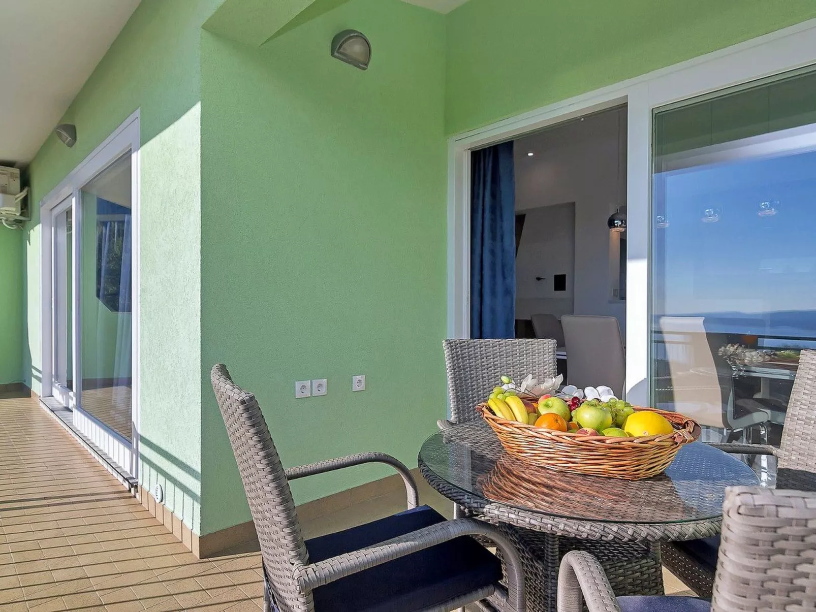 Sergio-Image-tags.info