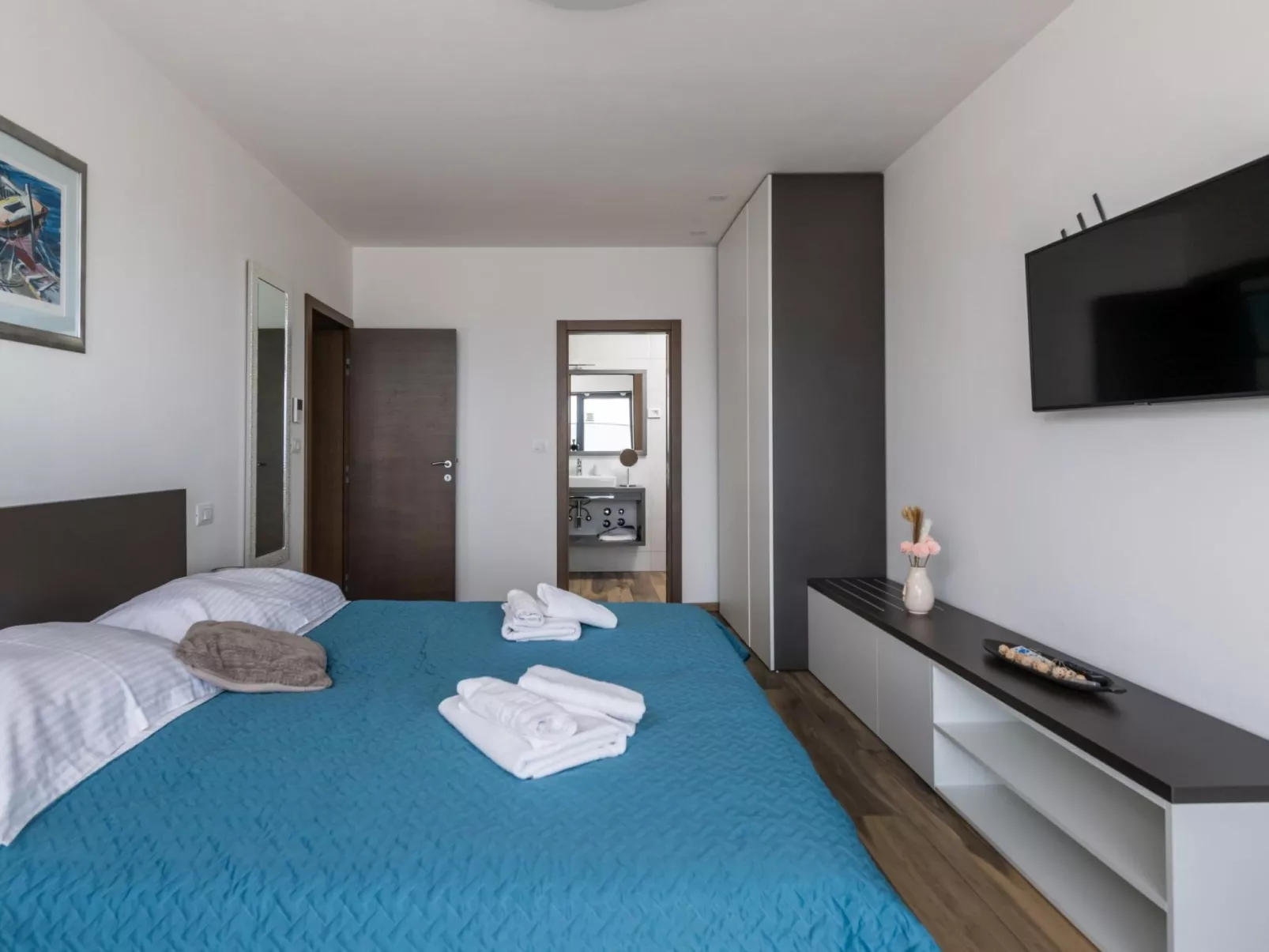 Villa EmMa mit 5 Schlafzimmern und beheiztem Pool-Binnen