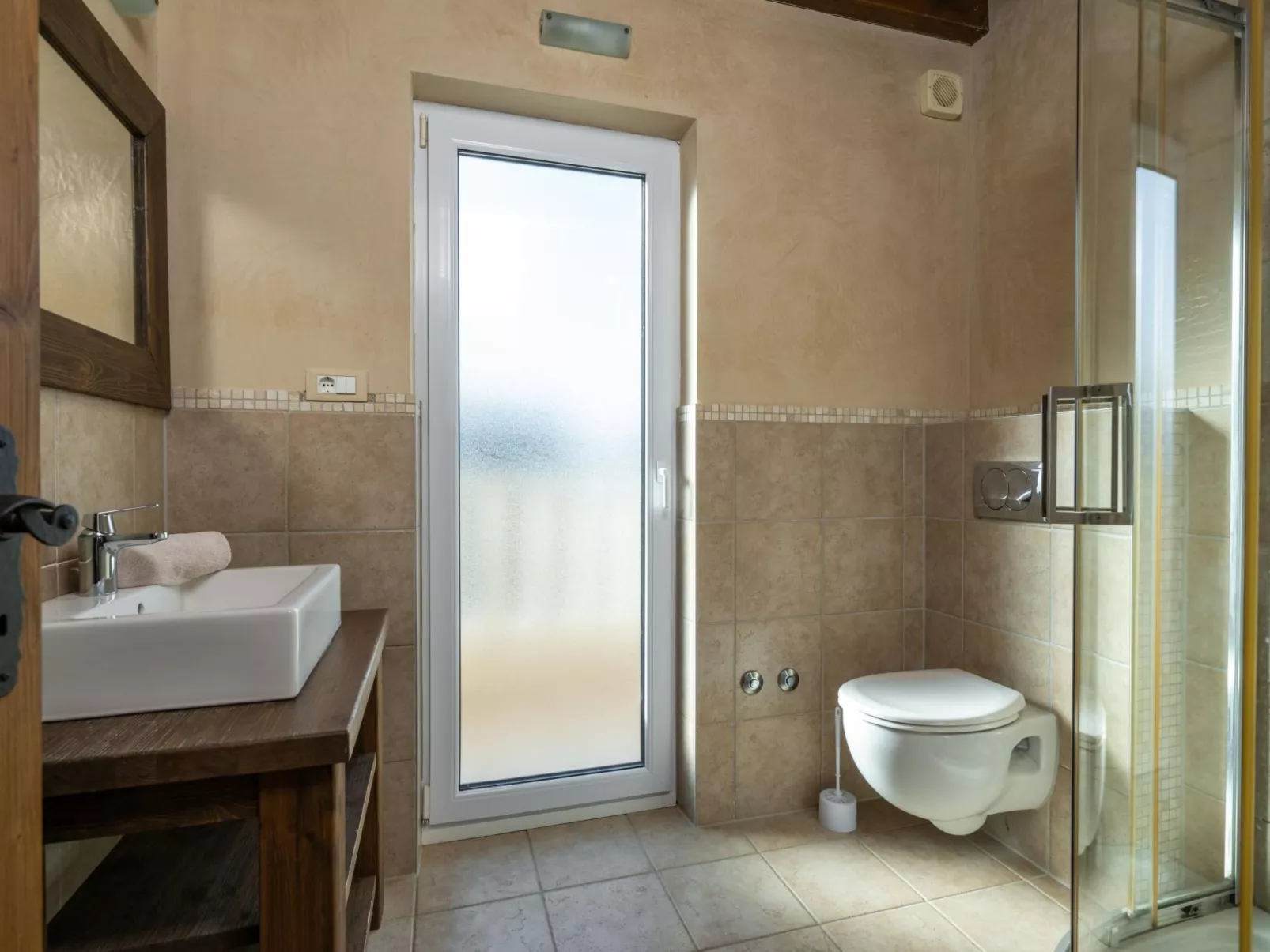 Villa Castagna in Premantura mit Pool und Sauna-Binnen