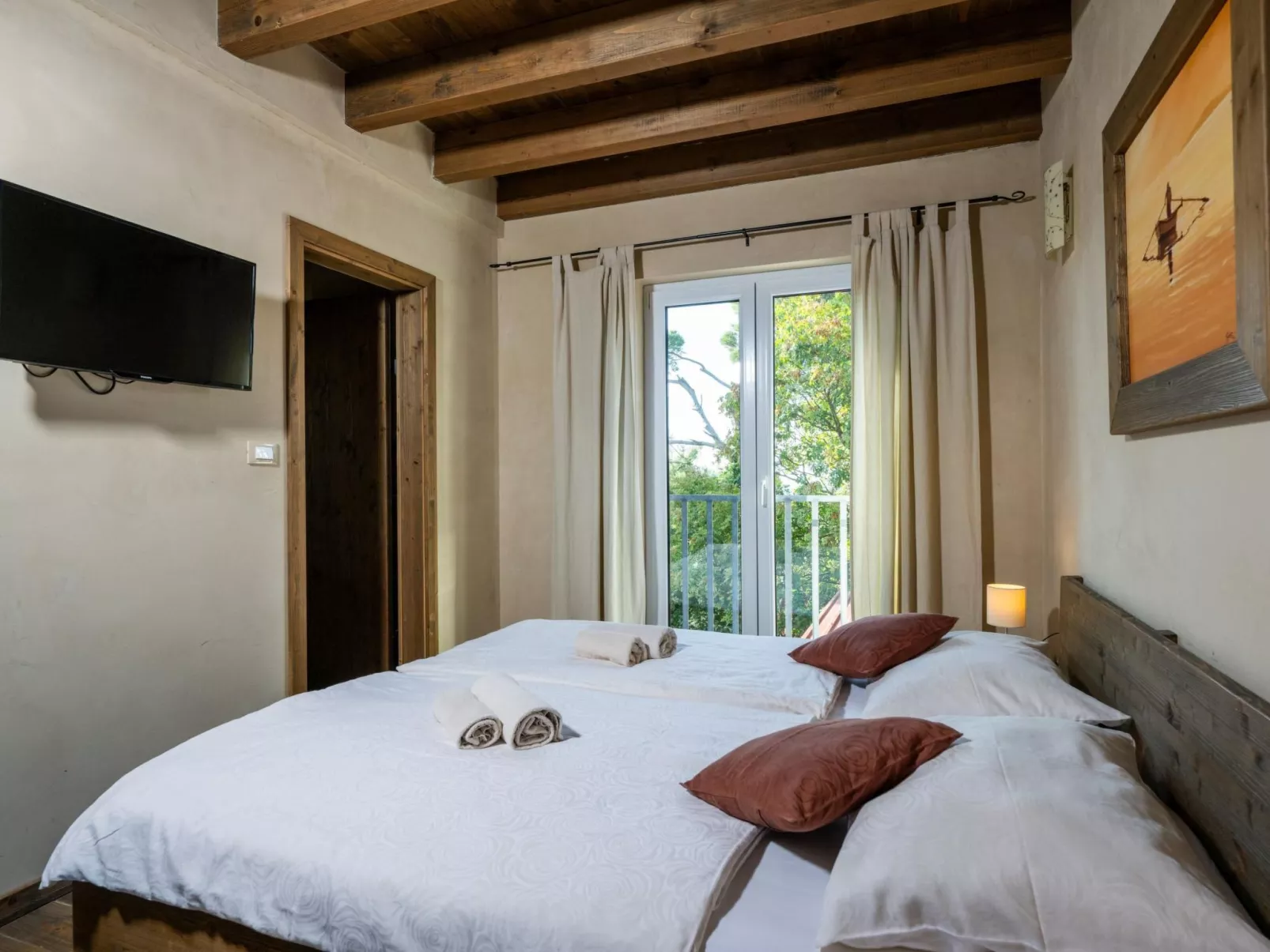 Villa Nocciola mit 6 Schlafzimmern in Meeresnähe-Binnen