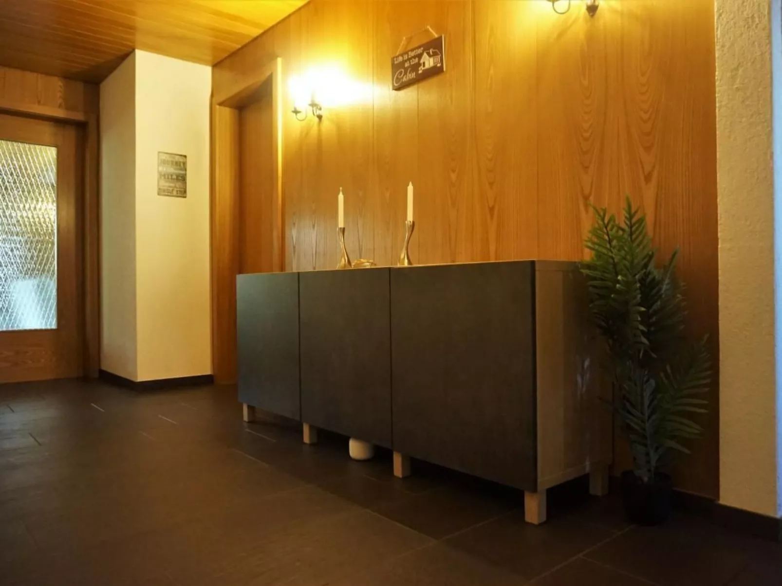 Chalet Finkenwiese - für 8 Erwachsene und 5 Kinder-Binnen