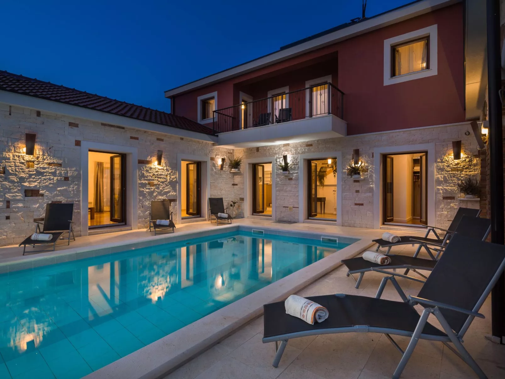 Villa Mittelmeer Paradies-Image-tags.info