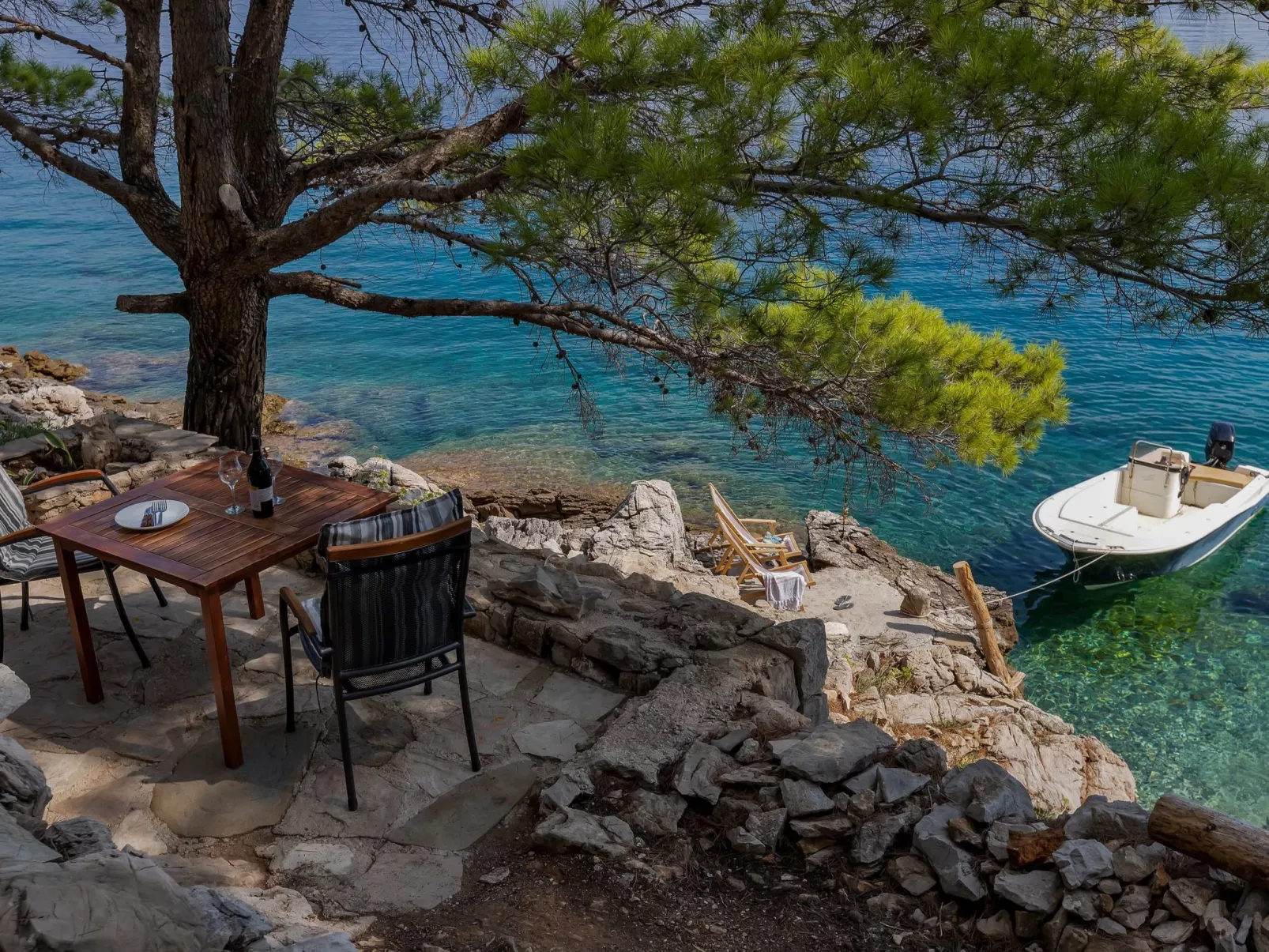 Haus in Općina Sućuraj mit Grill und Terrasse-Buiten