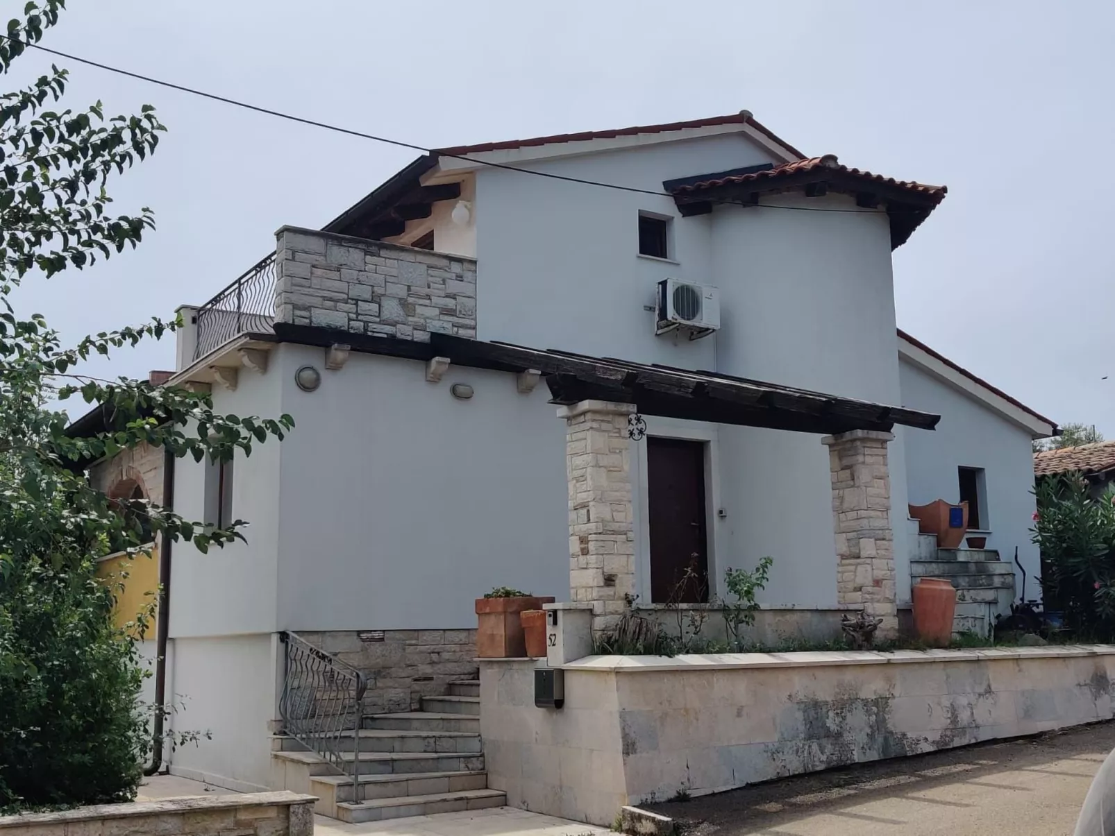 Haus mit Pool-Image-tags.info