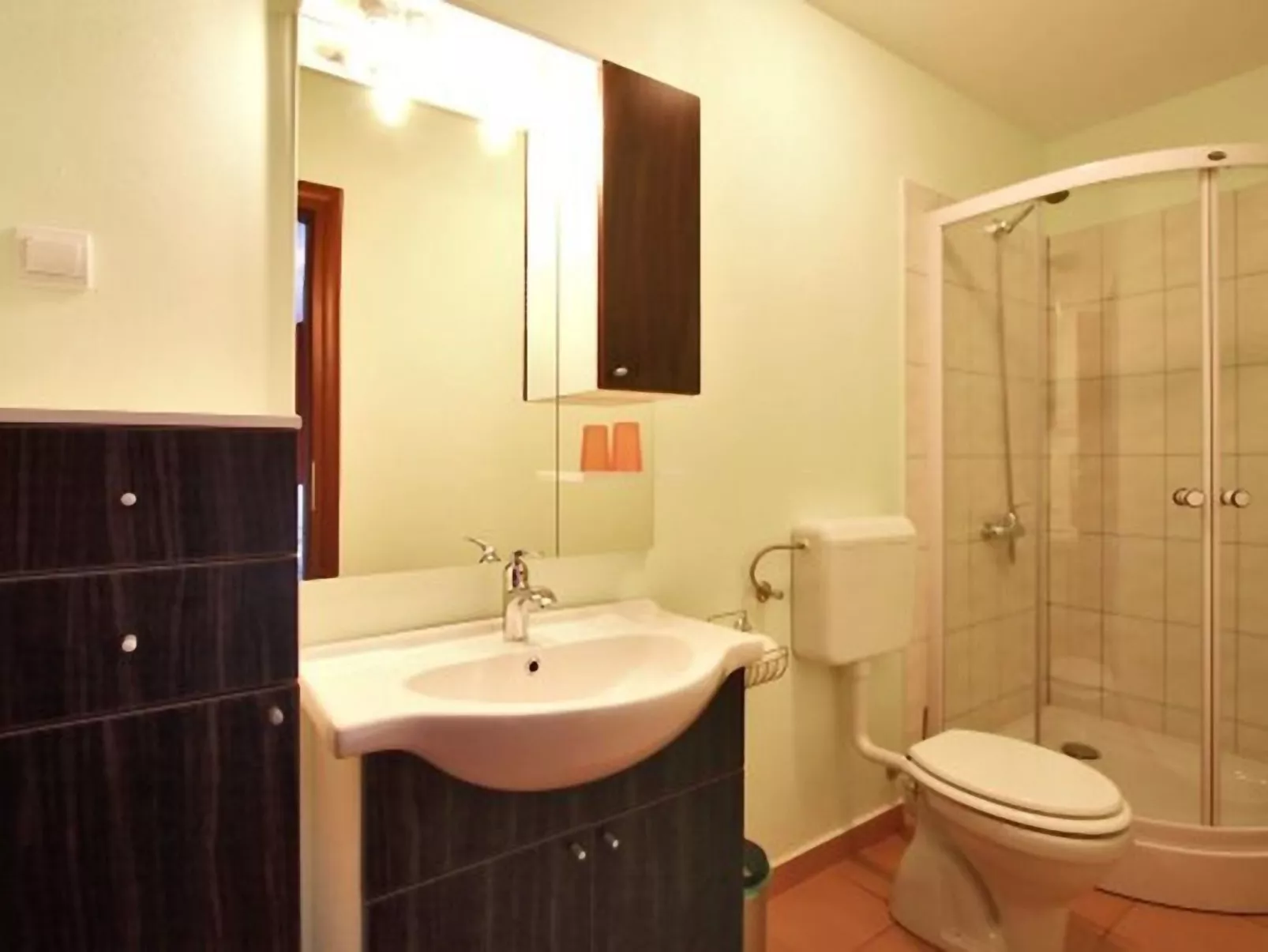 Wunderschönes Ferienhaus in Cere mit Privatem Pool-Binnen