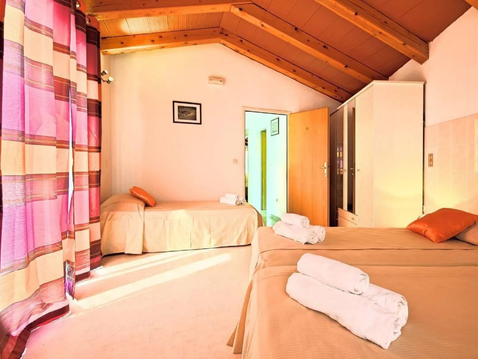 Maria-Image-tags.info