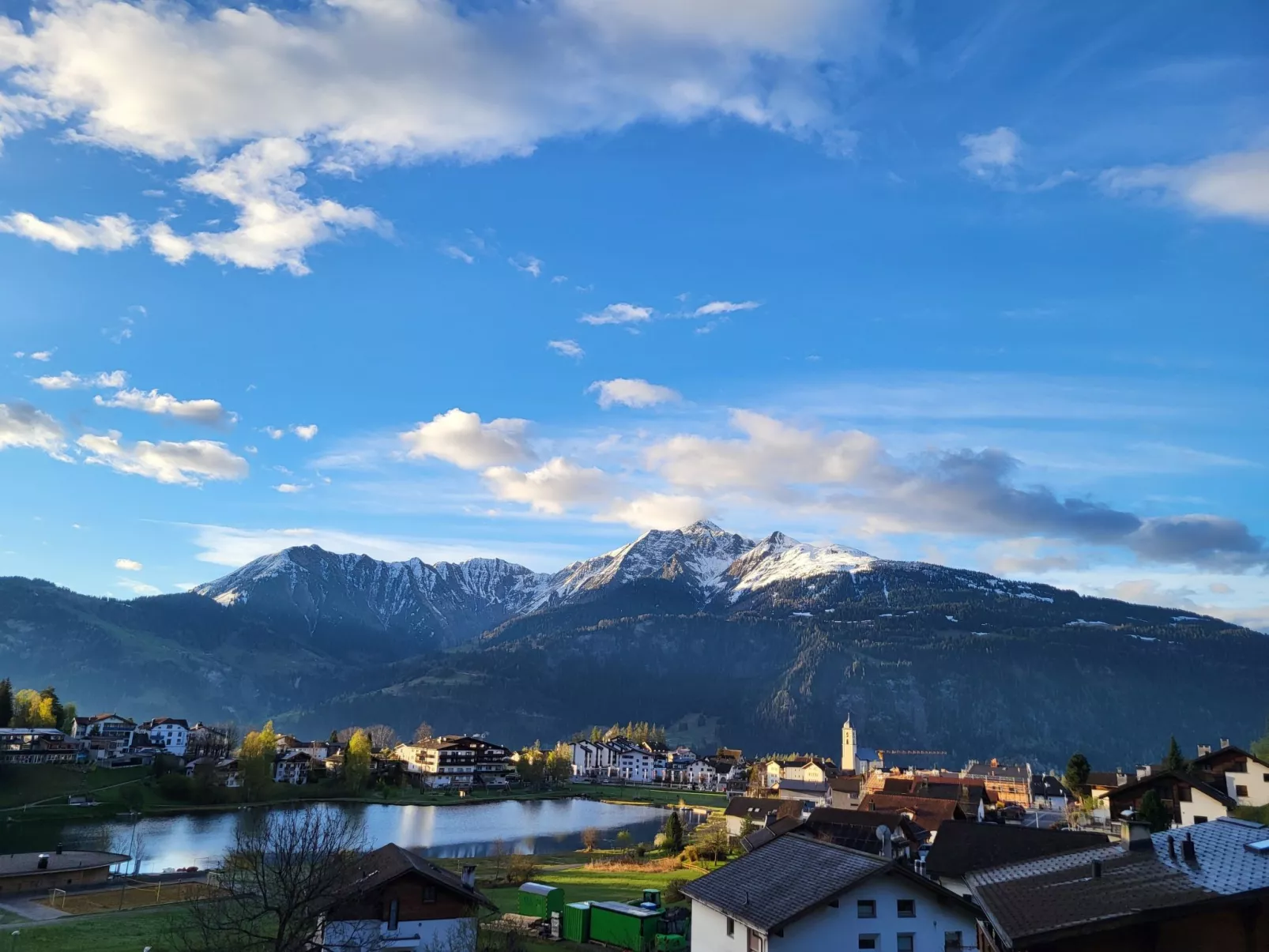 Chalet mit Bergsicht-Buiten