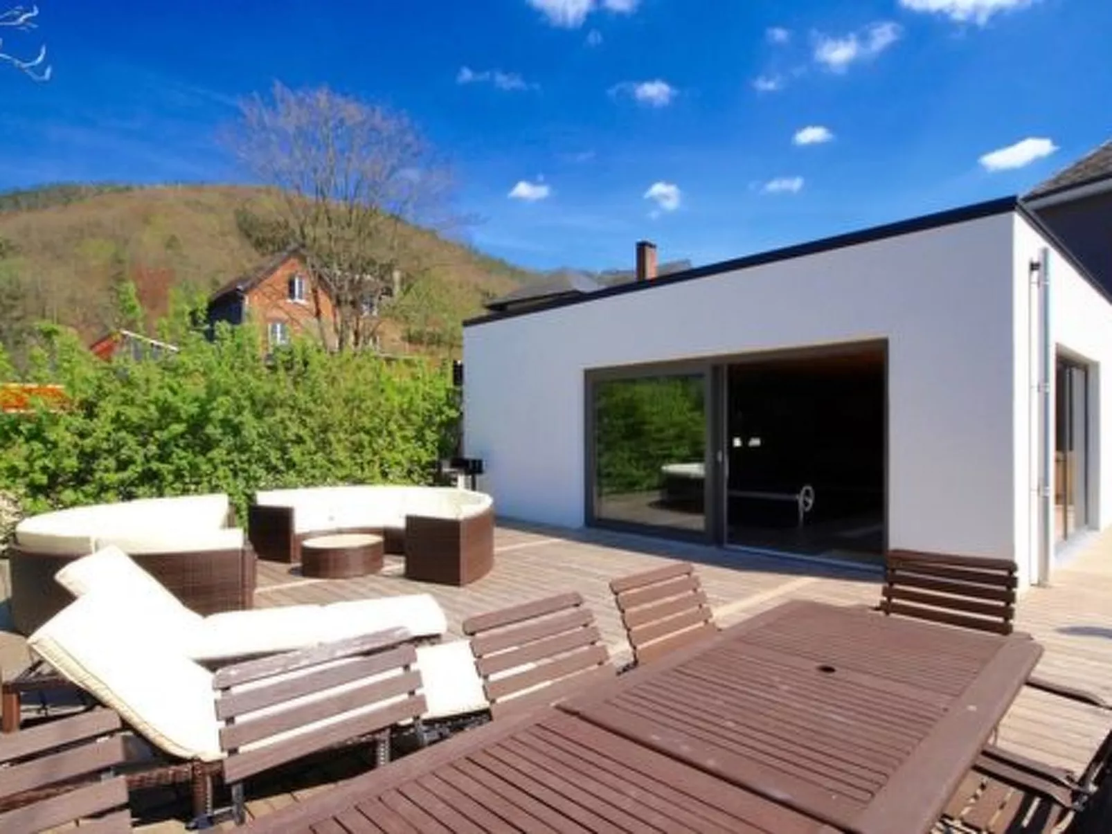 Villa "Marie France" Wellness 9 Personen-Buiten