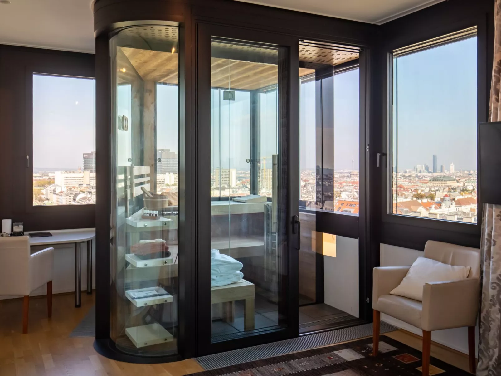 Skyflats City View-Binnen