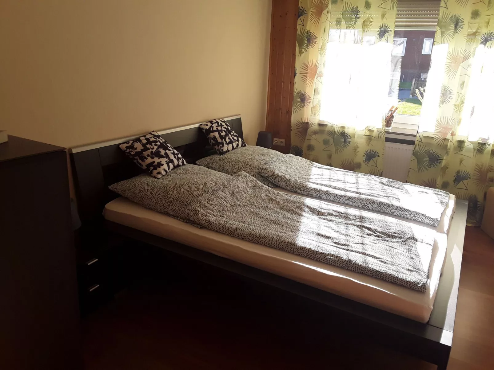 Mit Terrasse in ruhiger Lage-Image-tags.info