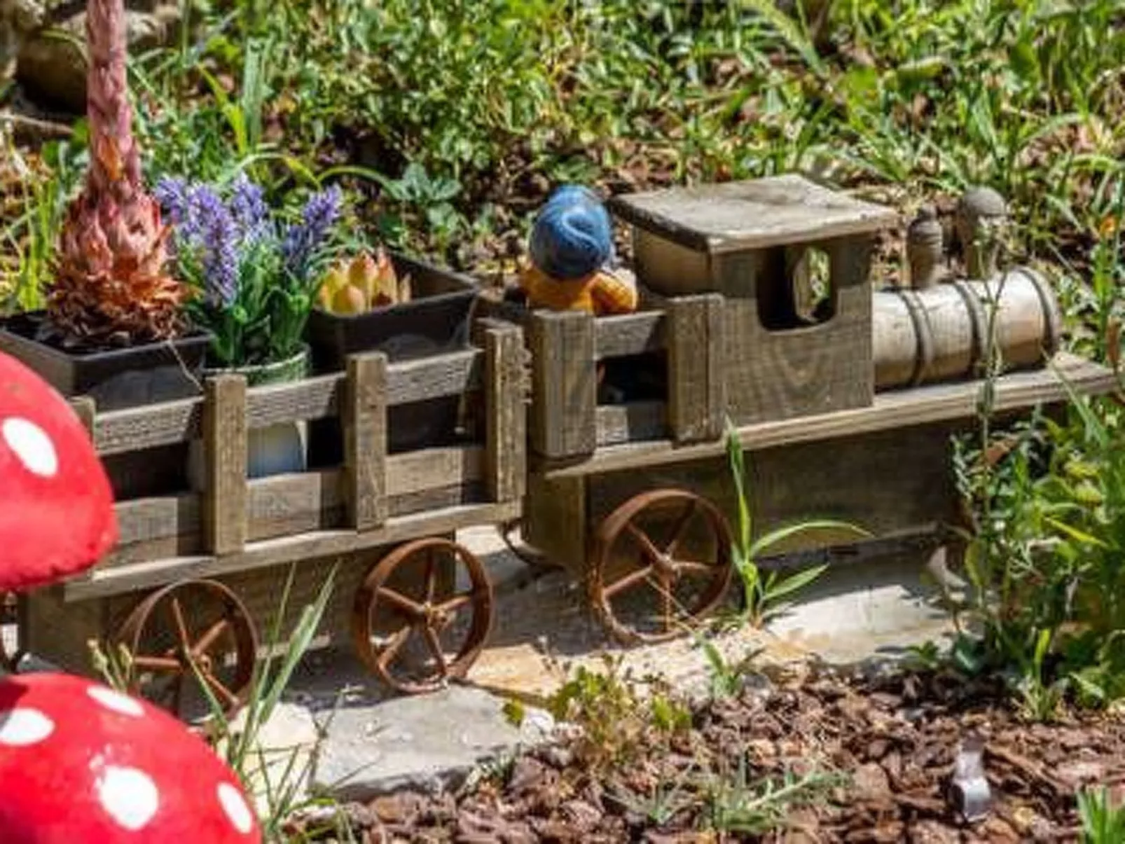 Hütte mit Garten, Grill und Terrasse-Binnen