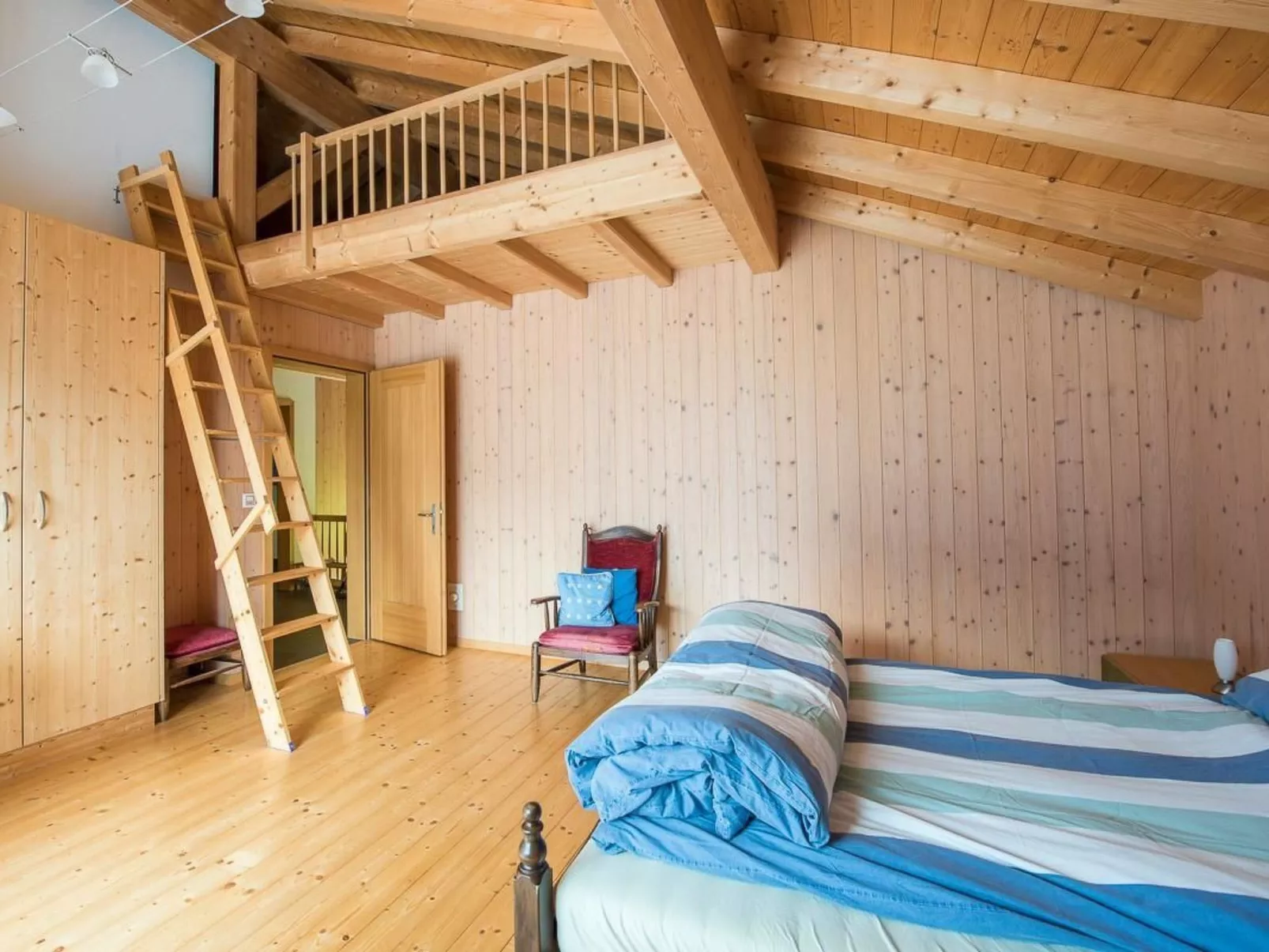 Stöckli auf dem Birkenhof mit Zusatzzimmer-Binnen